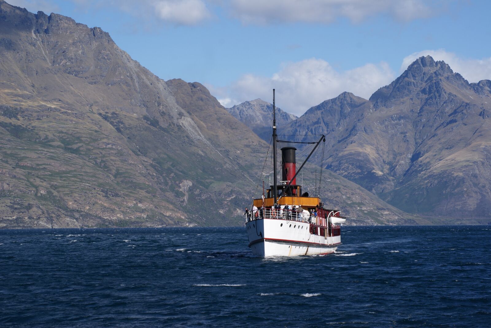 Sony Alpha DSLR-A230 sample photo. Tss earnslaw, lake wakatipu photography