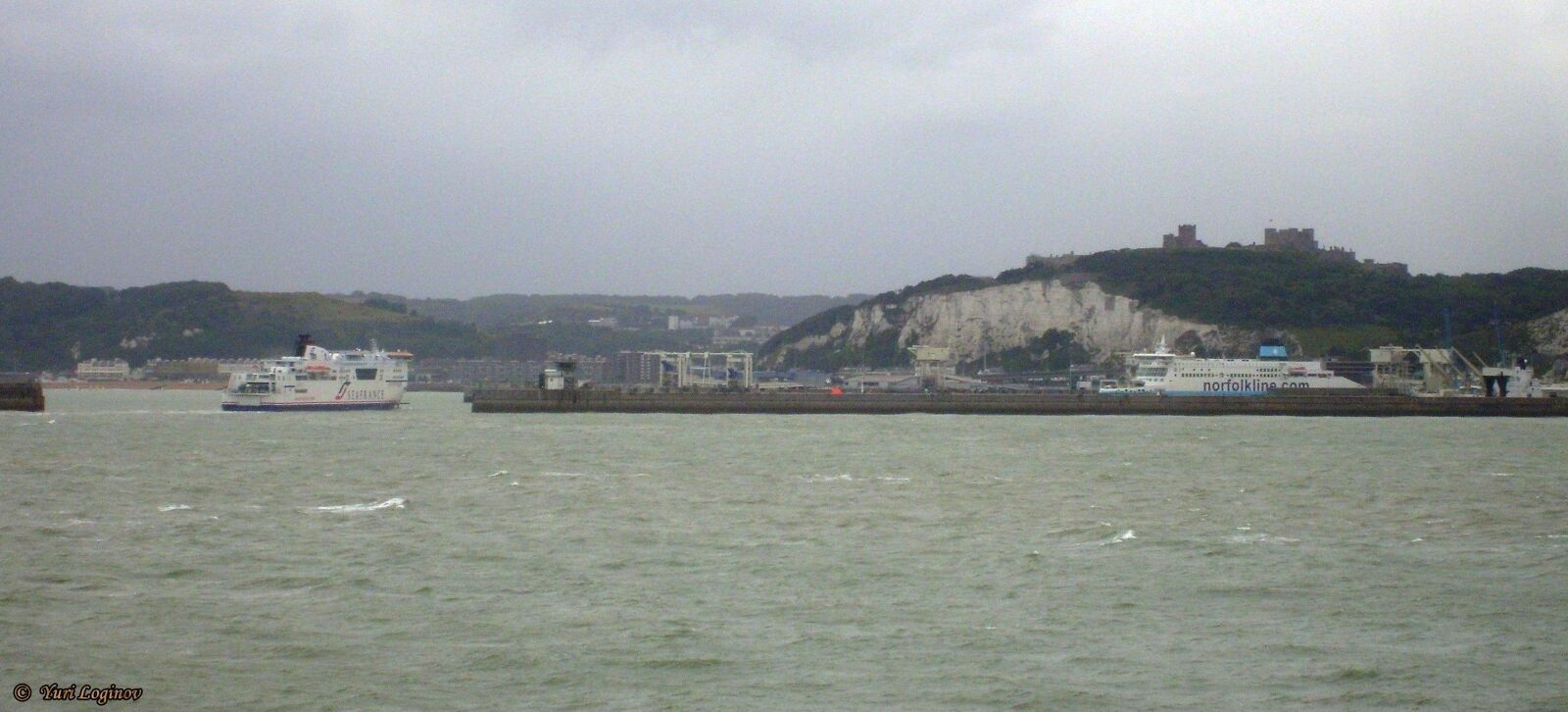 Samsung Digimax S700 / Kenox S700 / Digimax Cyber 730 sample photo. Dover, england, english, channel photography