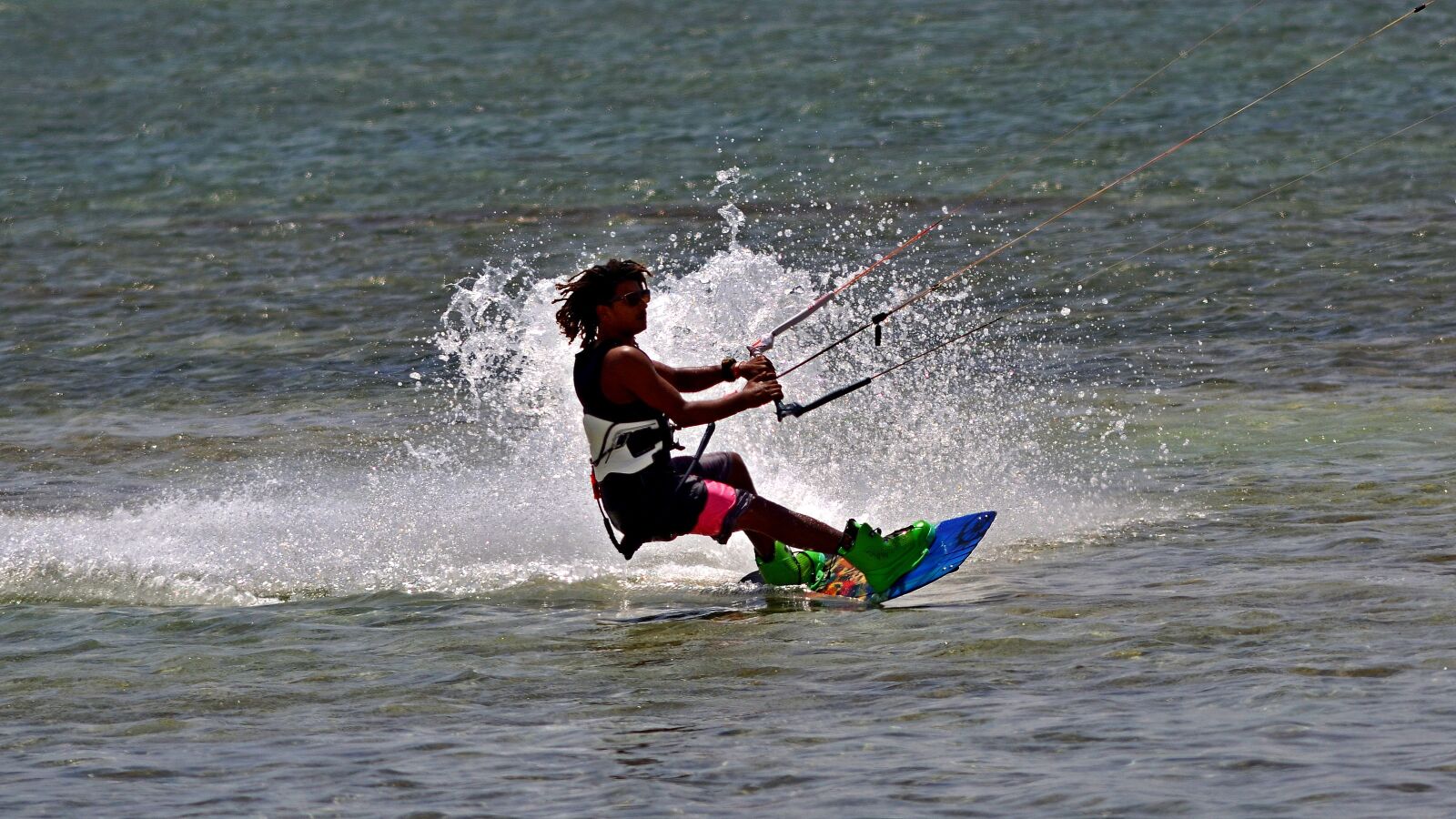 Nikon D7000 sample photo. Kite, water skiing, sports photography