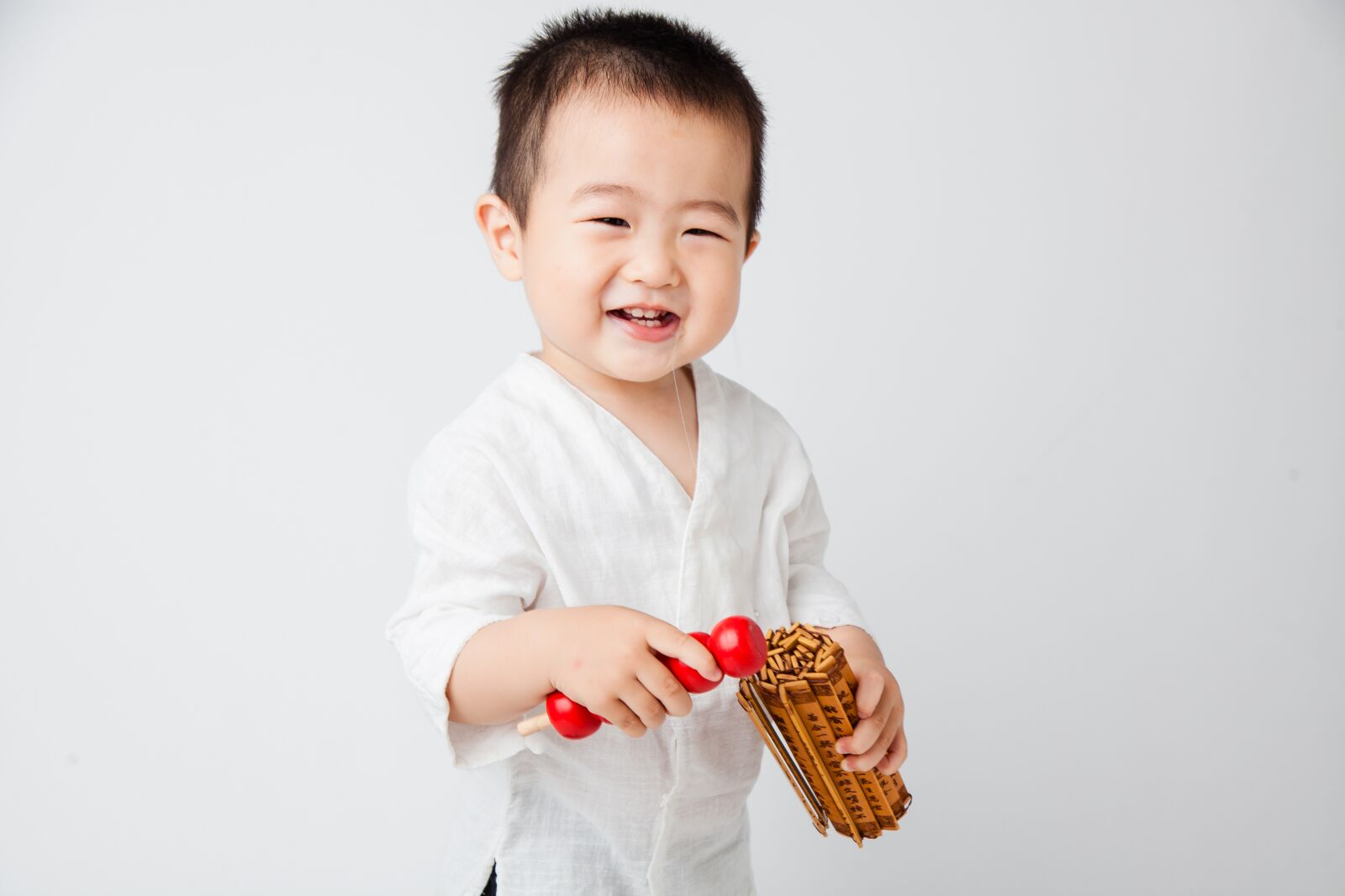Canon EOS 5D Mark II sample photo. Smiley kids, boy, the photography