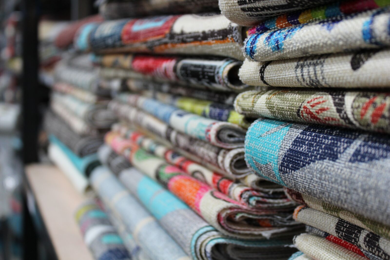 Canon EOS 1200D (EOS Rebel T5 / EOS Kiss X70 / EOS Hi) sample photo. Fabrics, closeup, textile photography