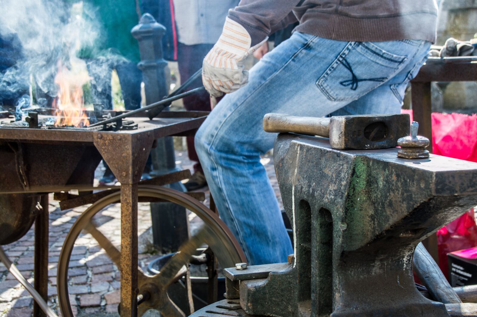 Nikon D3200 sample photo. Forge, workshop, anvil photography