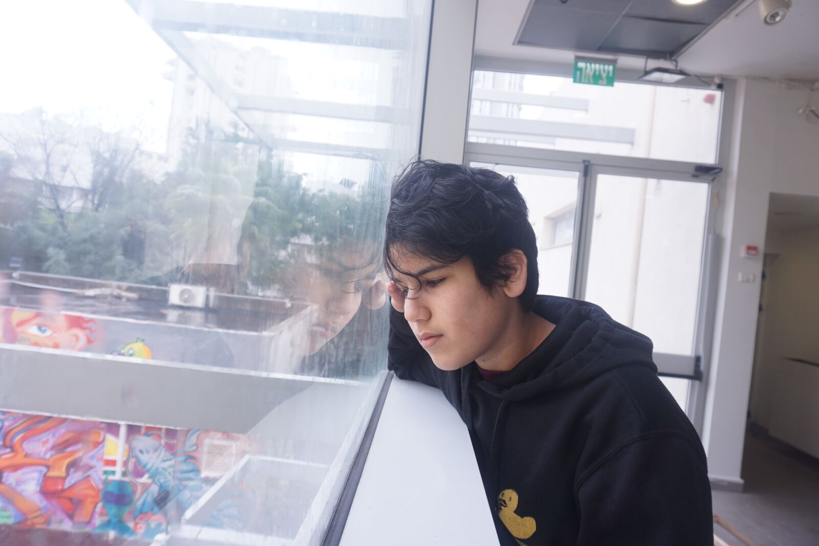 Sony a6000 sample photo. Window, depression, reflection photography