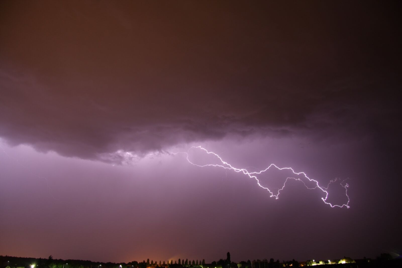 Canon EOS 40D sample photo. France, thunderstorms, lightning photography