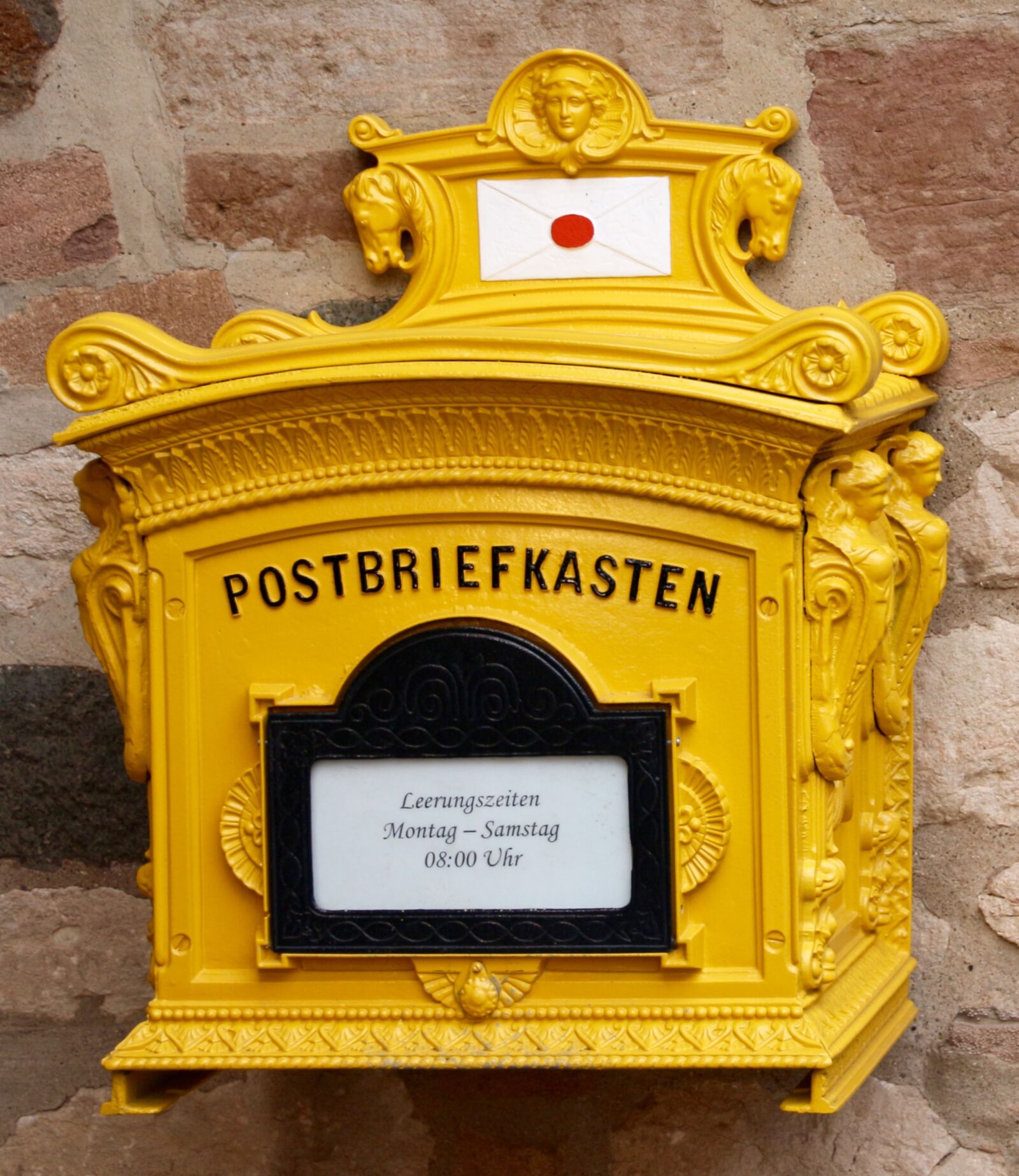 Canon EOS 700D (EOS Rebel T5i / EOS Kiss X7i) sample photo. Post mail box, post photography