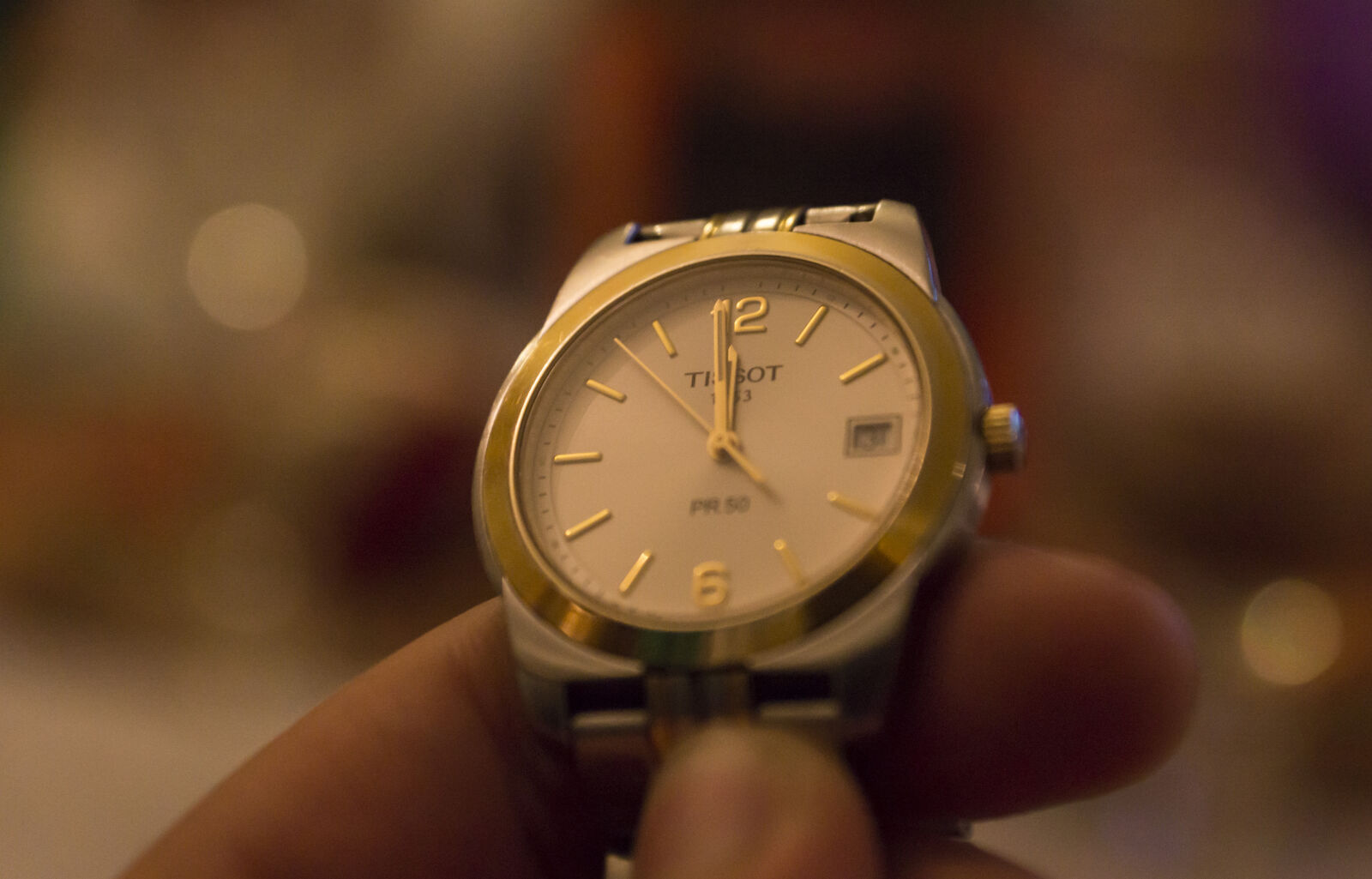 Sony SLT-A77 + Sony DT 16-50mm F2.8 SSM sample photo. 2015, clock, late, night photography