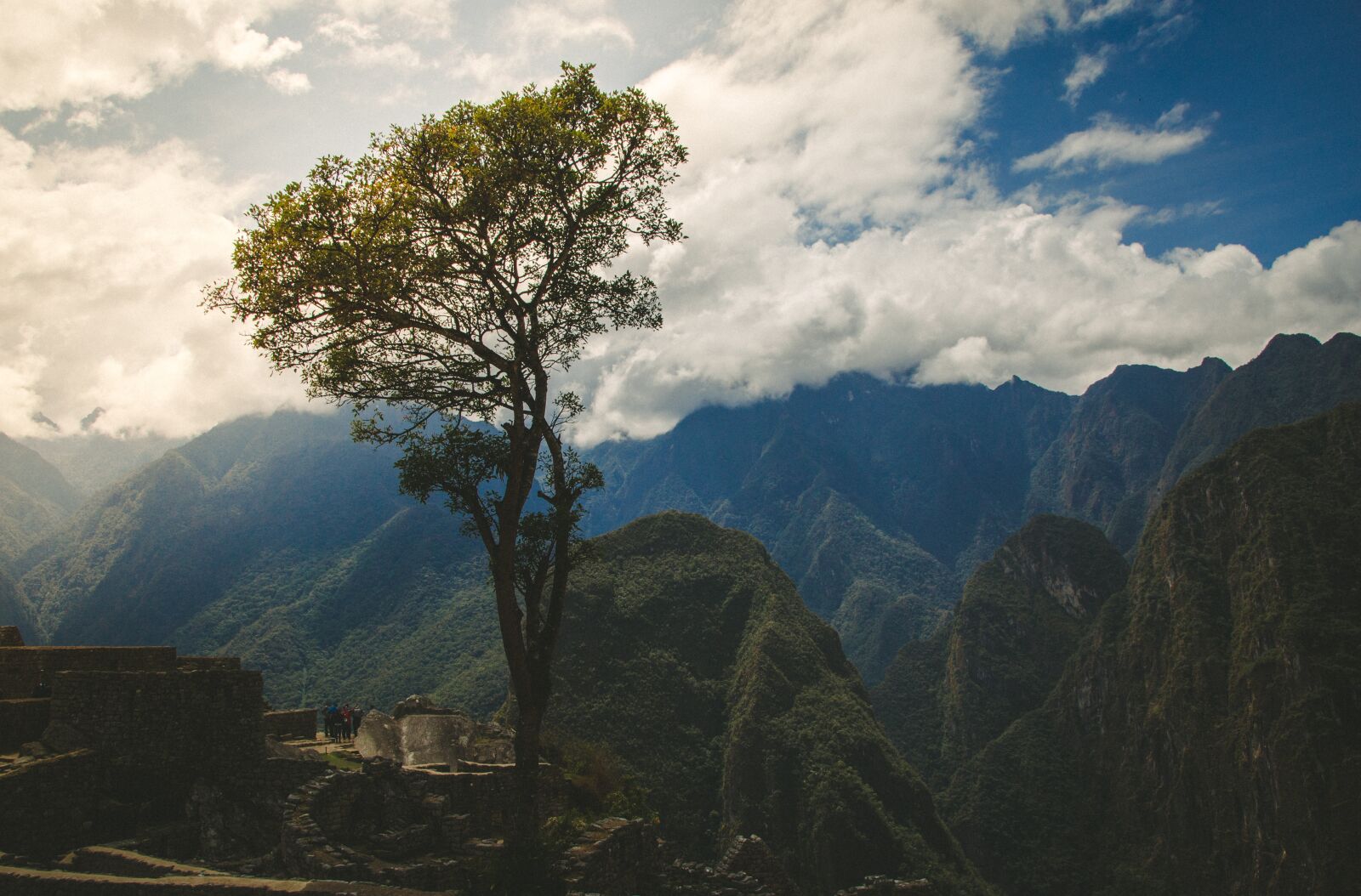 Canon EOS 600D (Rebel EOS T3i / EOS Kiss X5) sample photo. Mountain, panoramic, landscape photography