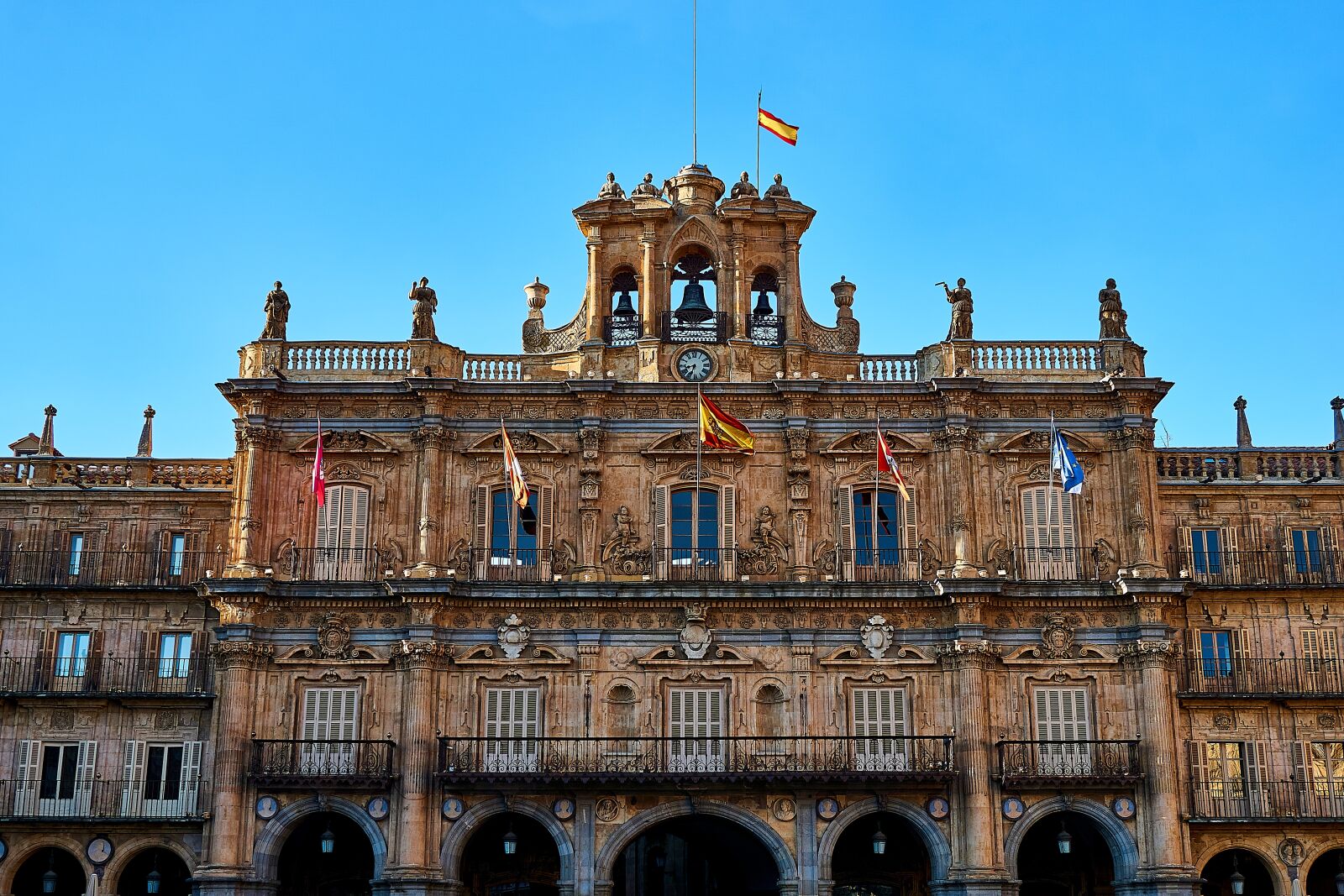 Sony a6000 sample photo. Spain, salamanca, space photography