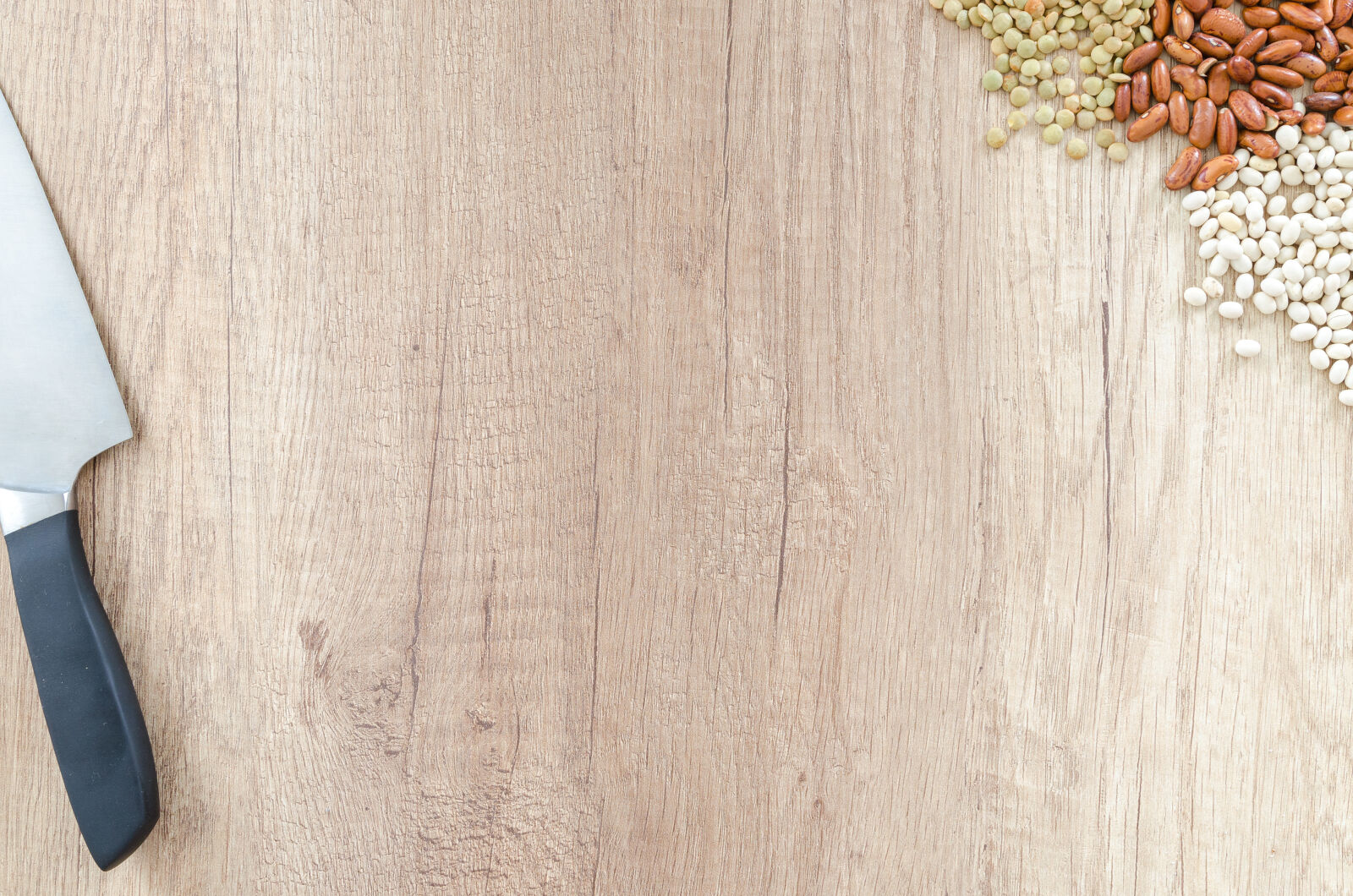 Nikon D5100 sample photo. Beans, chopping, board, food photography