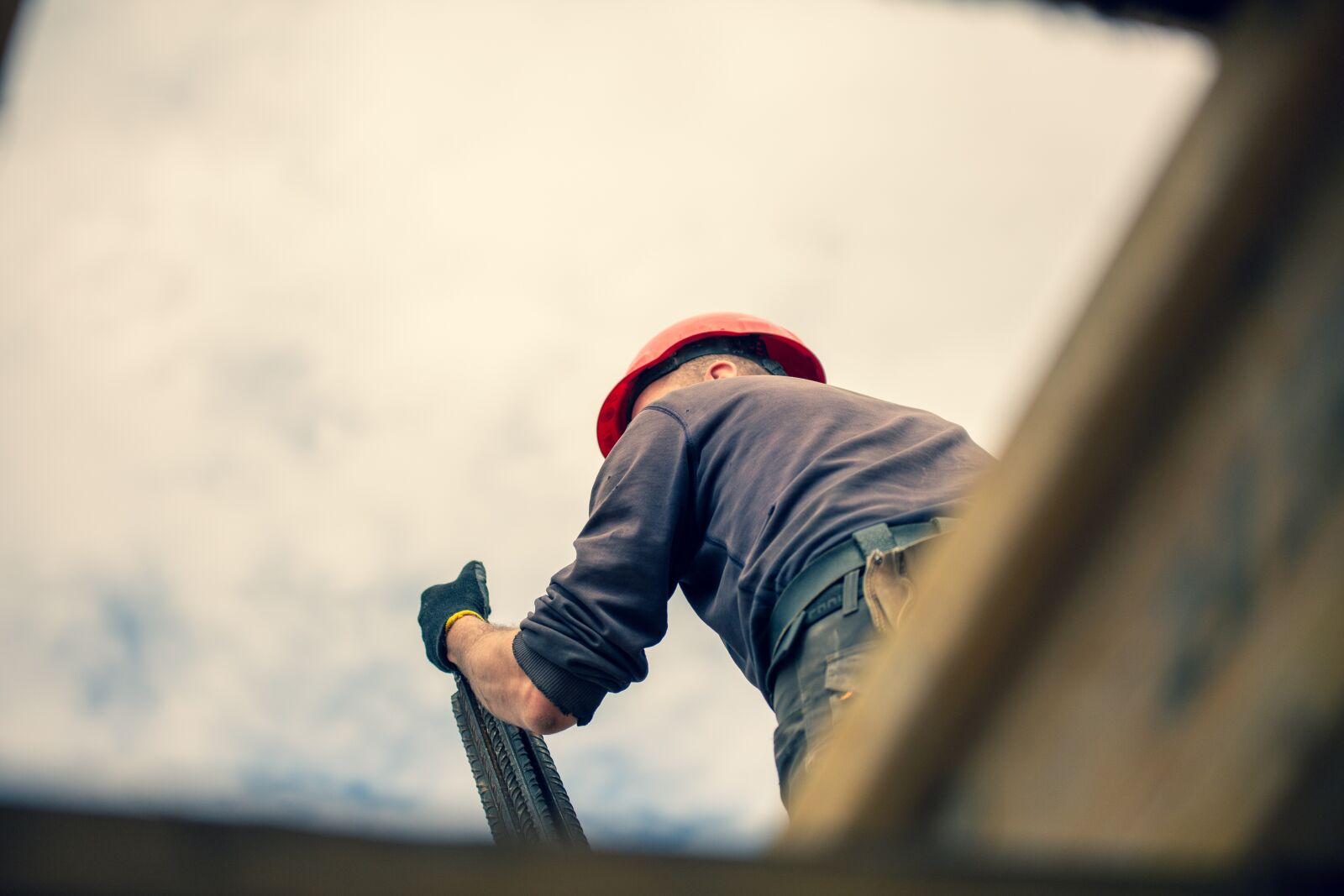 Canon EOS 5D Mark III sample photo. Construction, construction worker, construction photography