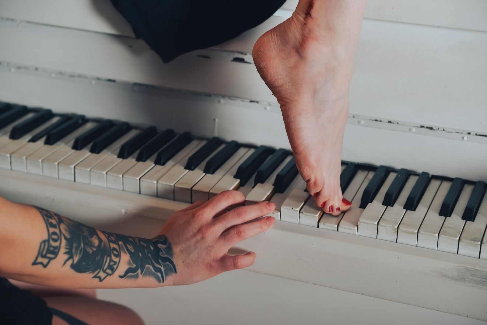 Nikon D800 sample photo. Piano, keys, leg and photography