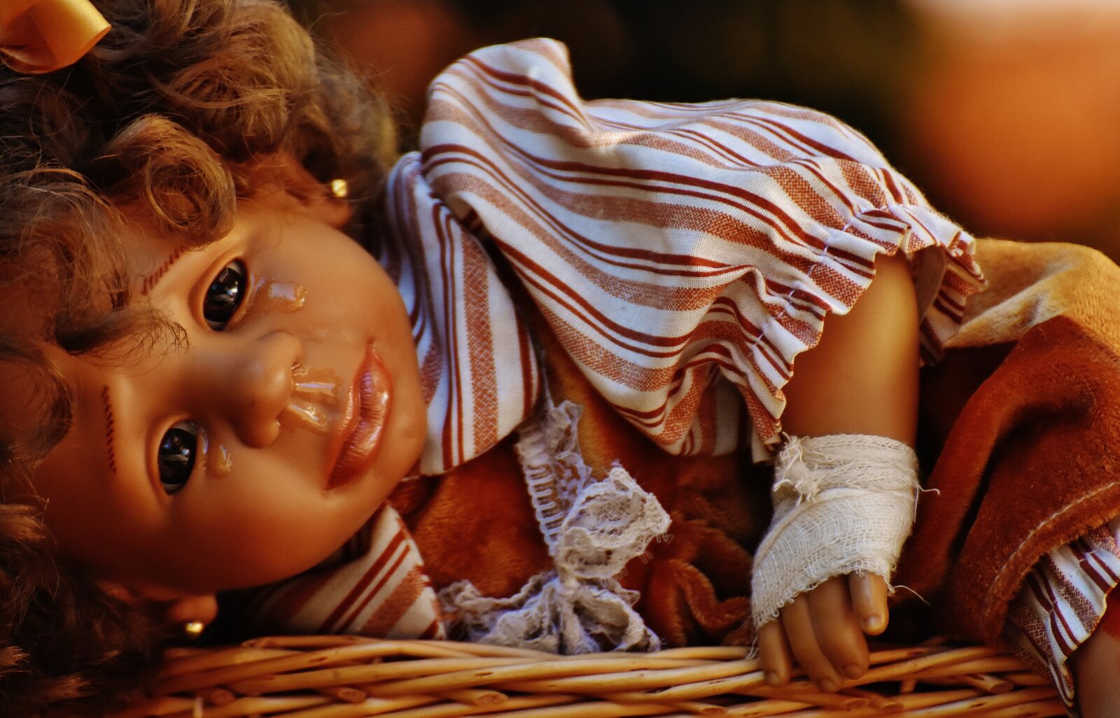 Nikon D7200 sample photo. Doll, girl, cry photography