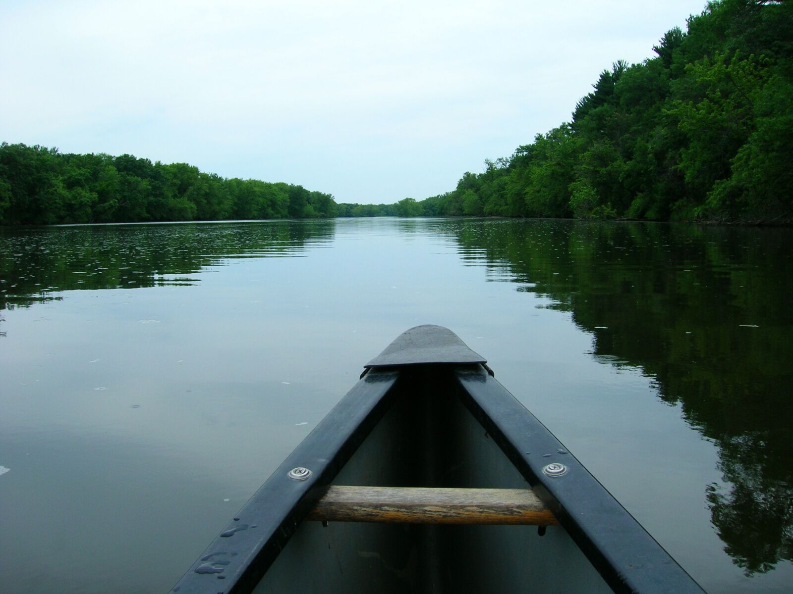 Nikon E5600 sample photo. Canoe, lake, canoeing photography