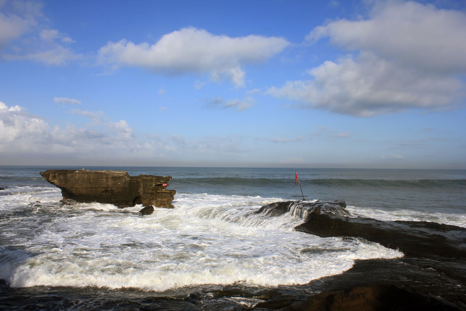 Canon EOS 550D (EOS Rebel T2i / EOS Kiss X4) sample photo. Beach photography