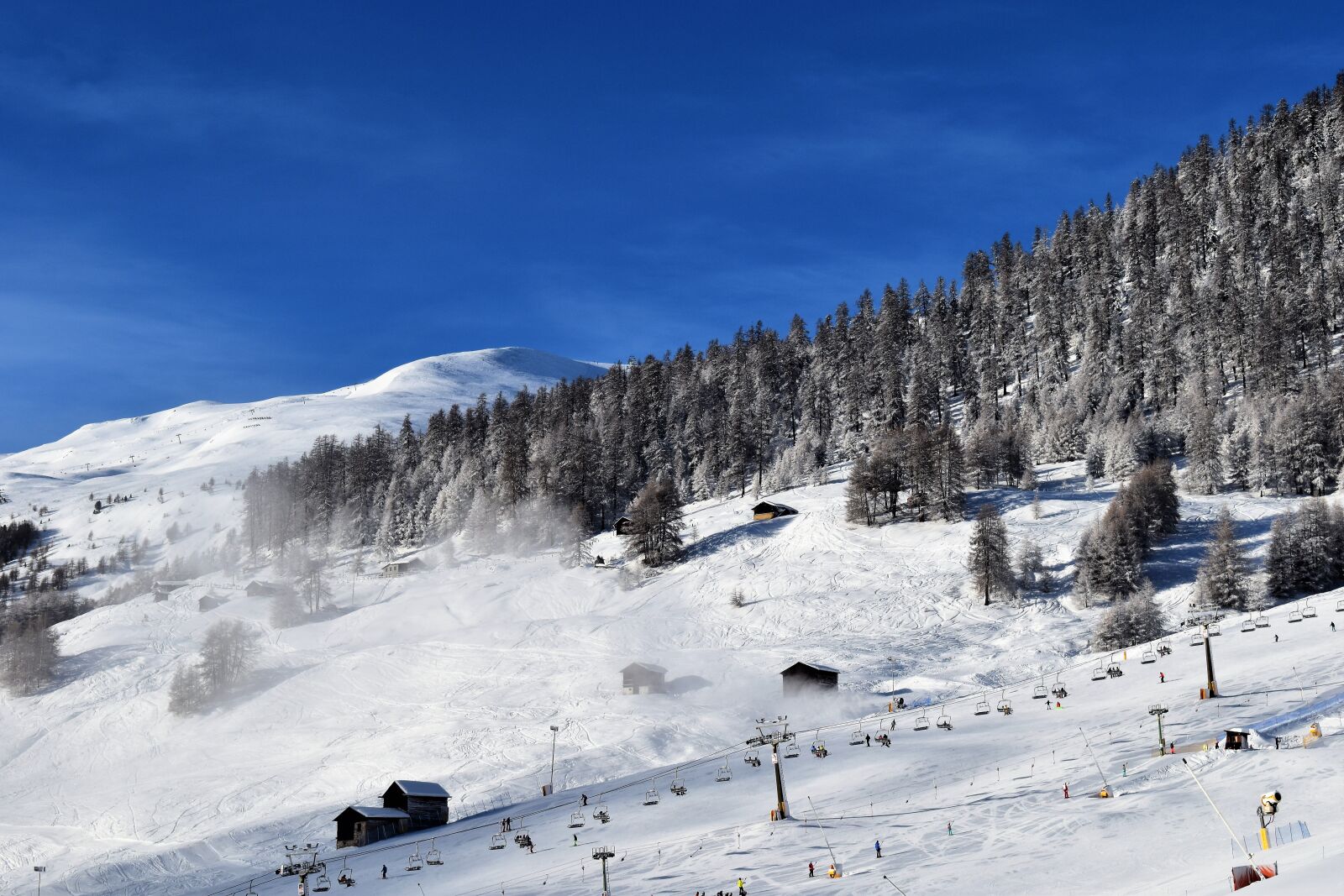 Nikon D5500 sample photo. Ski run, ski lift photography