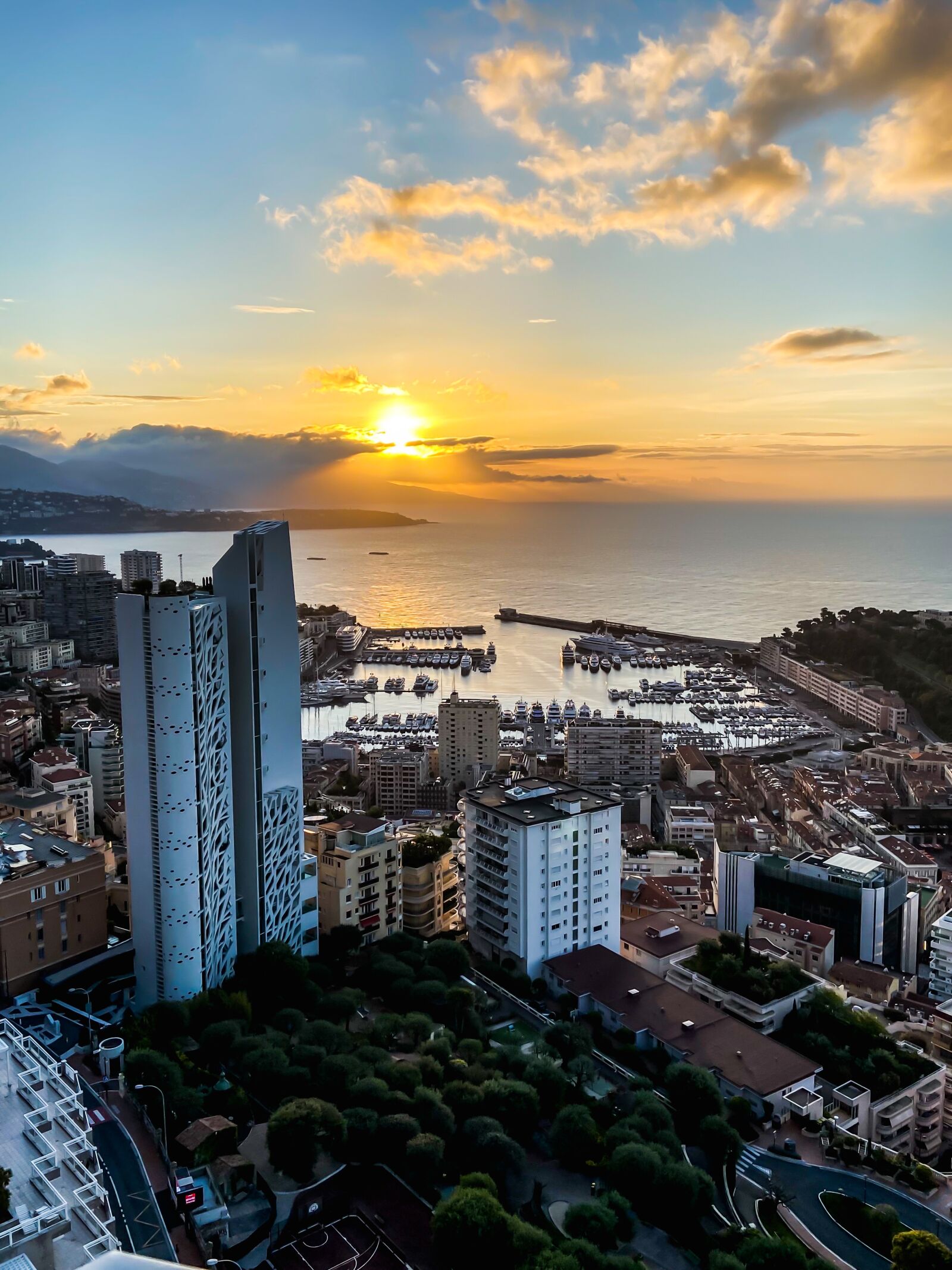 Apple iPhone 11 sample photo. Lift, sun, monte carlo photography