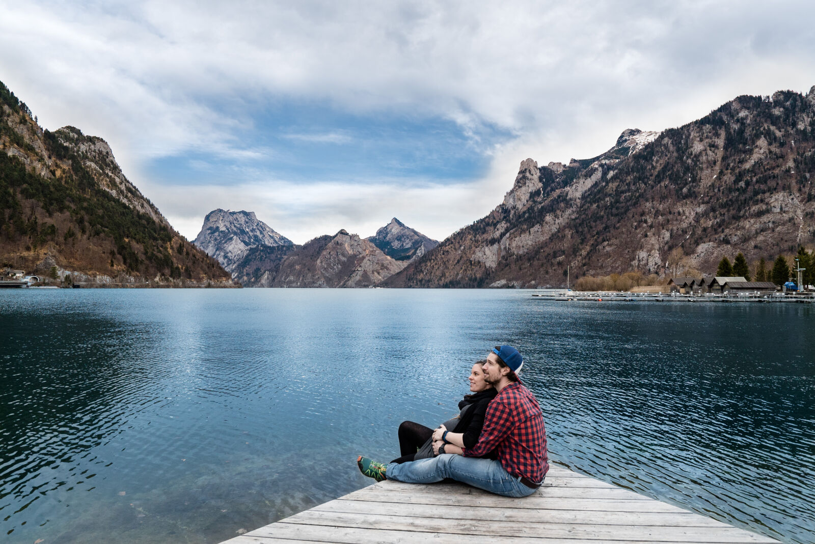 Sony a7S II + Sony Vario-Tessar T* FE 16-35mm F4 ZA OSS sample photo. Beautiful, clouds, couple, date photography