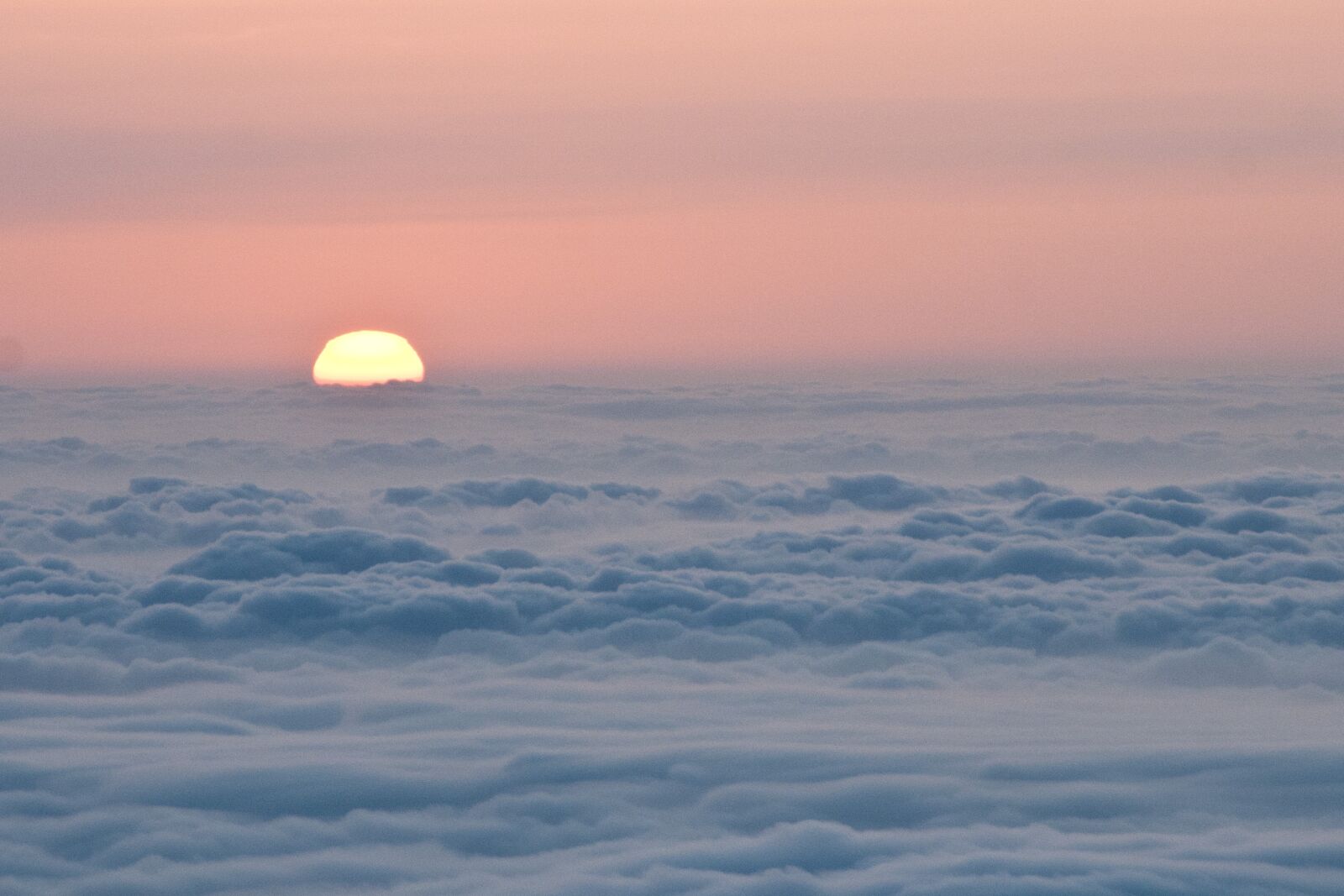 Nikon D300 sample photo. Taishan mountain, clouds, sunrise photography