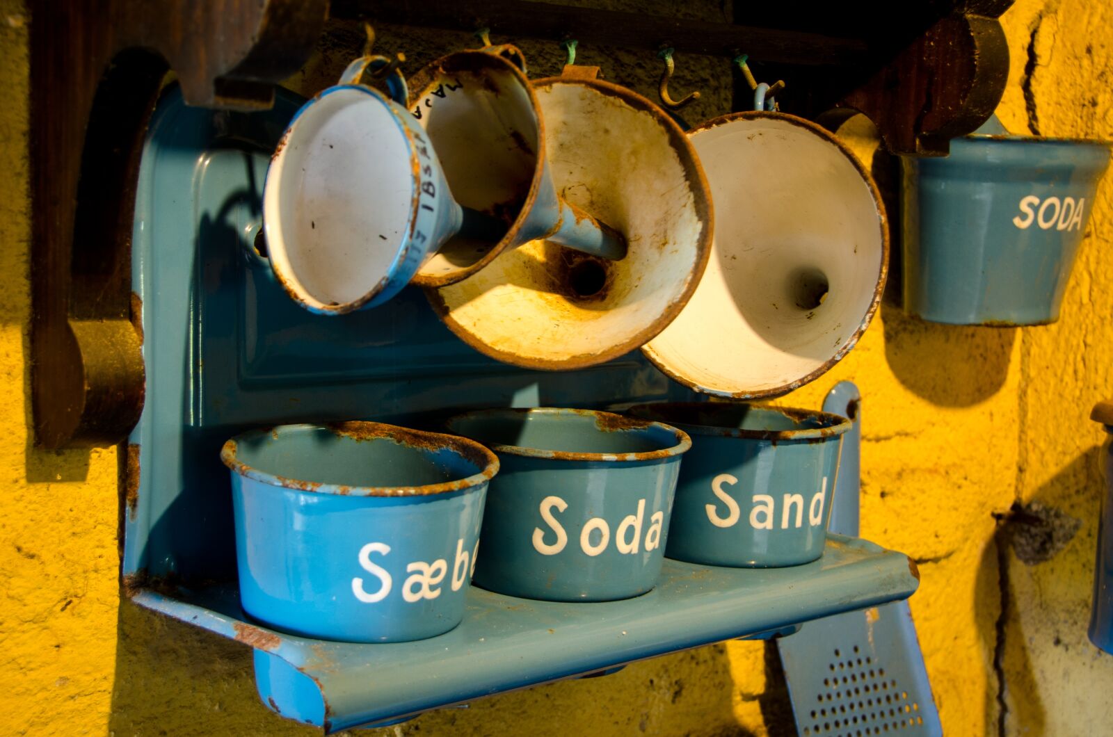 Nikon D7000 sample photo. Antique, kitchen, blue photography