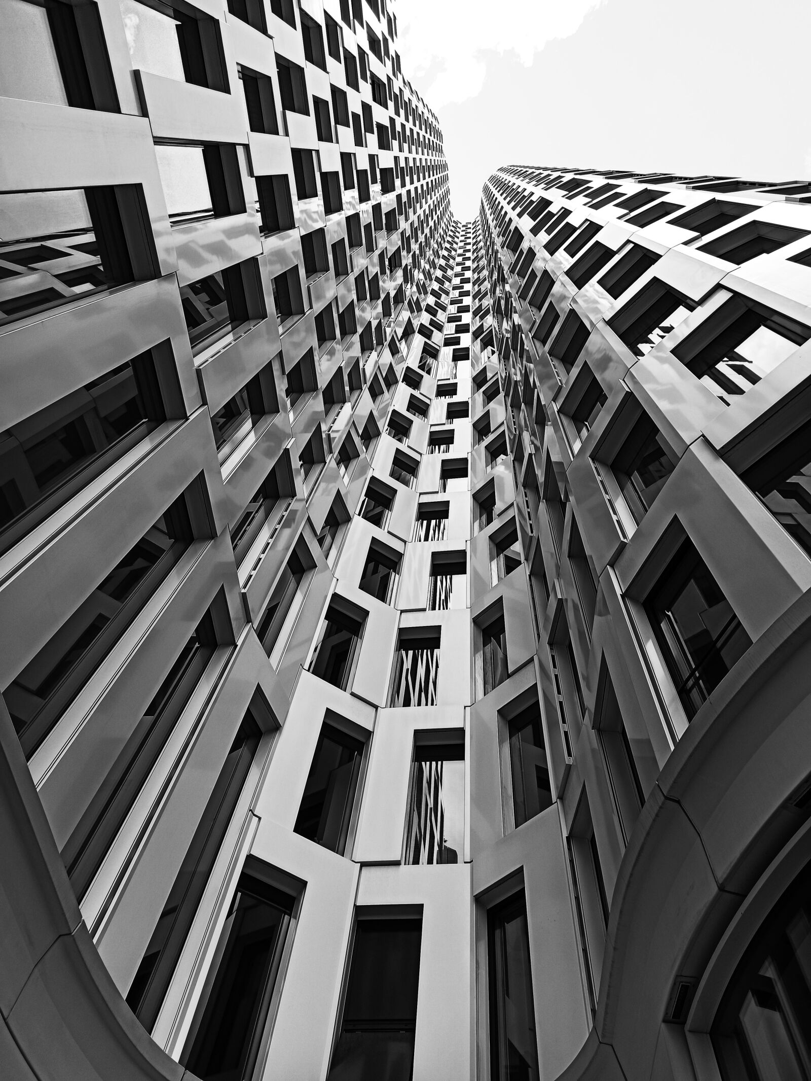 Xiaomi Redmi Note 8 Pro sample photo. Berlin, black and white photography