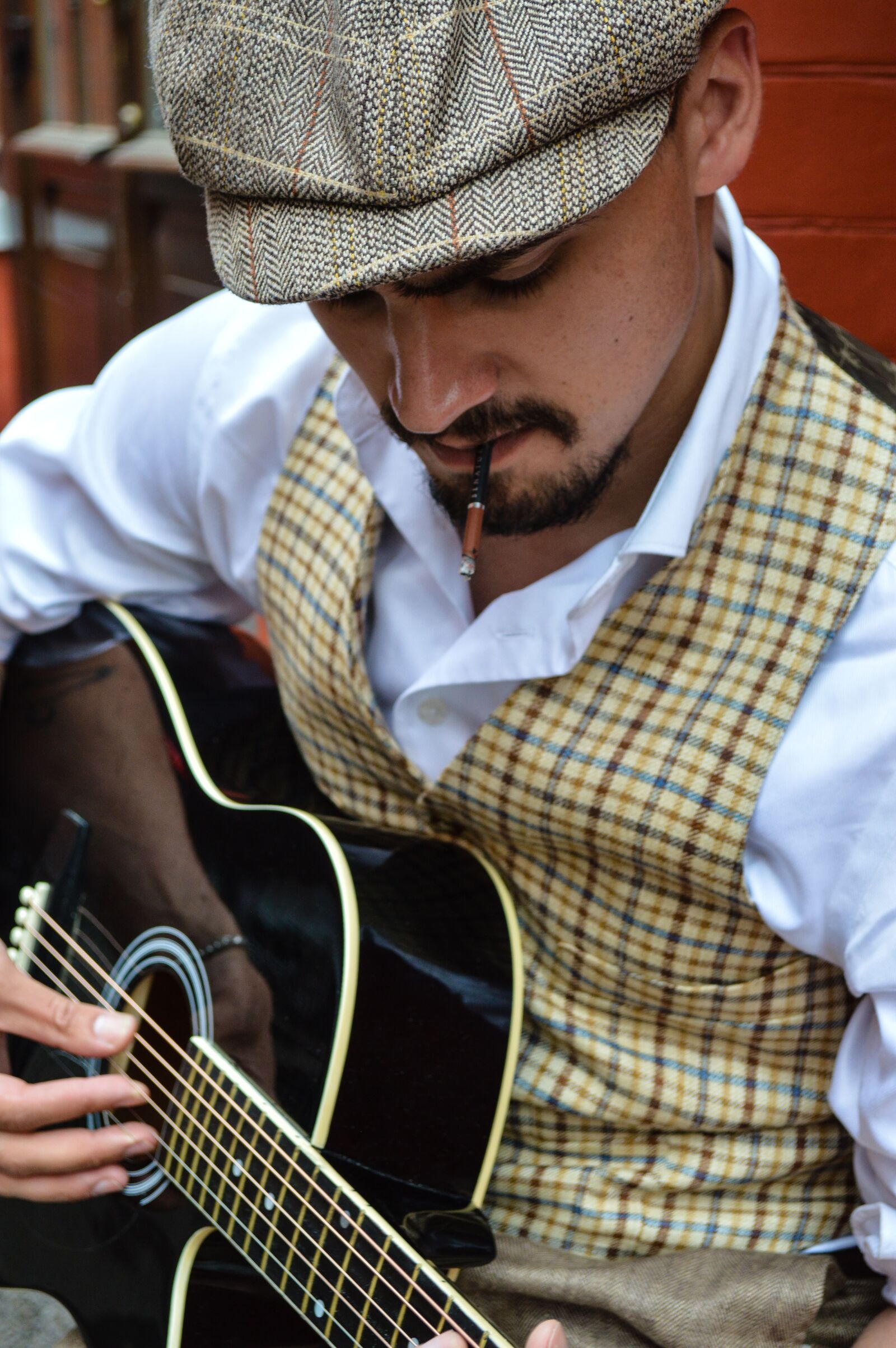 Nikon D3200 sample photo. Musician, cap, guitar photography