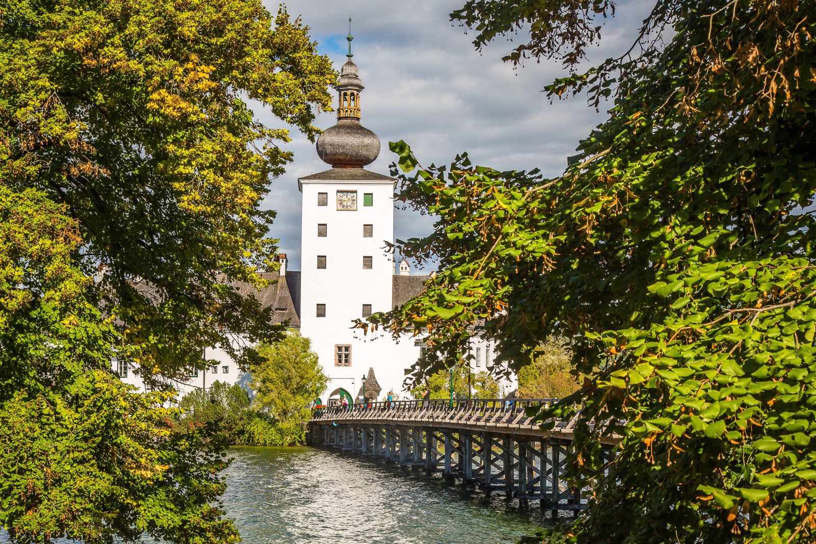 Canon EF 24-105mm F4L IS USM sample photo. Gmunden, traunsee, austria photography