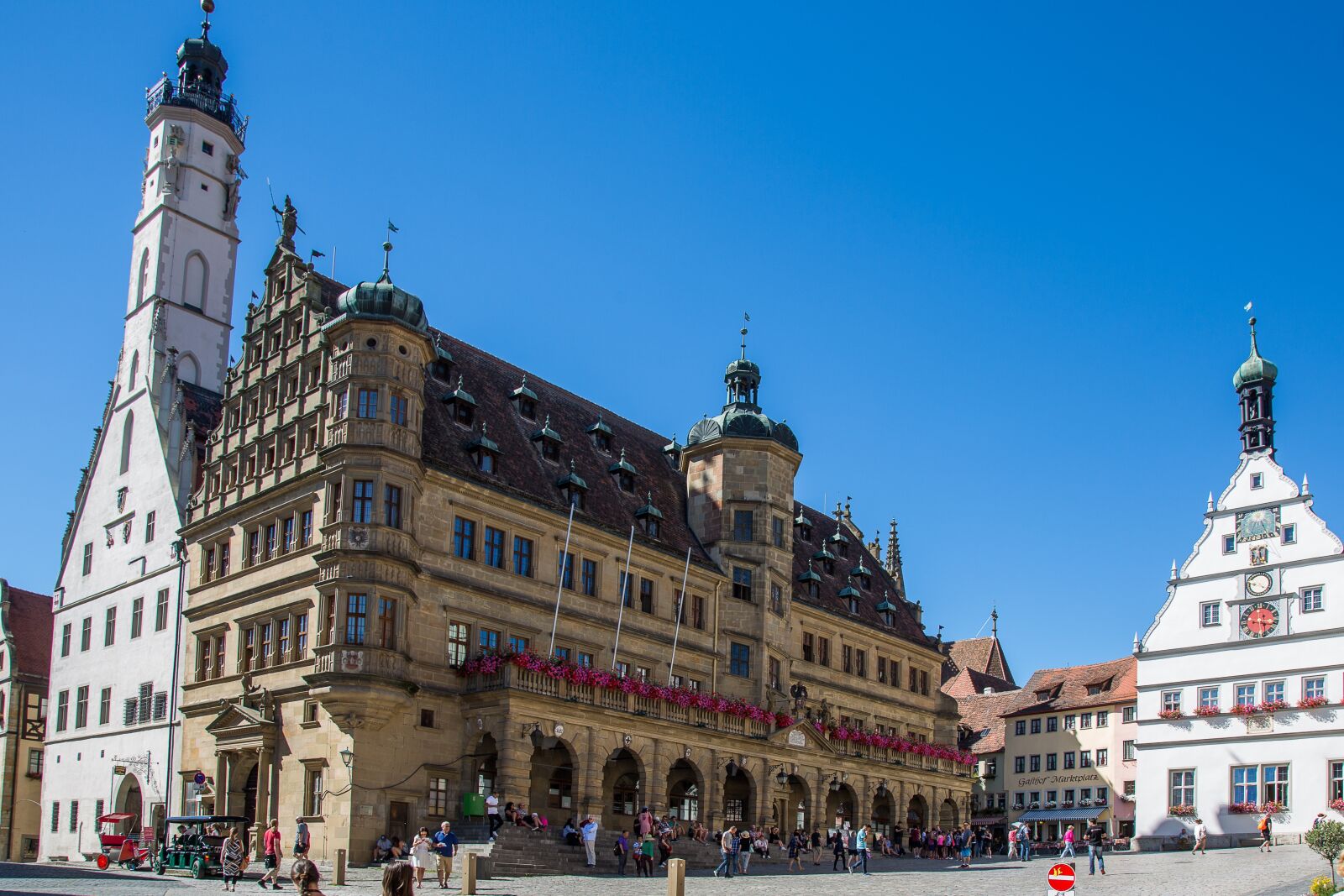 Canon EF 24-105mm F4L IS USM sample photo. Rothenburg of the deaf photography