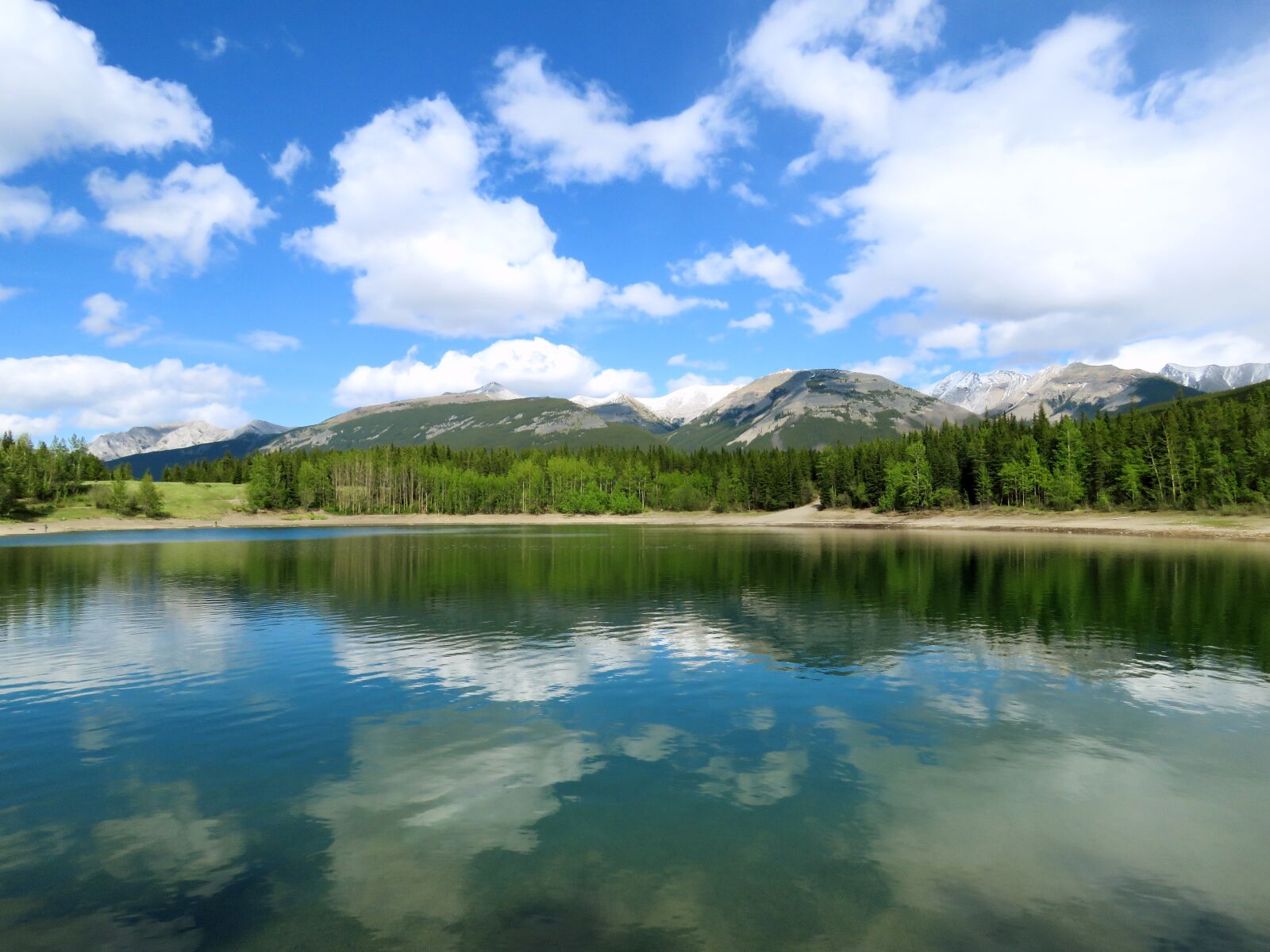 Canon PowerShot SX60 HS sample photo. Lake, reflection on lake photography