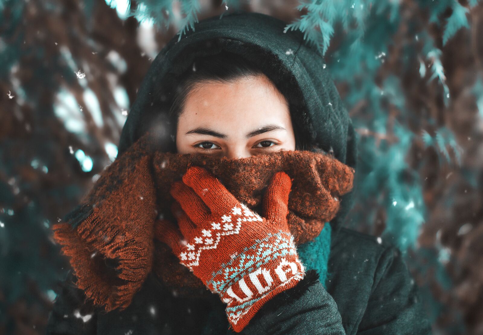 Canon EF 50mm F1.8 STM sample photo. Woman, model, snow photography