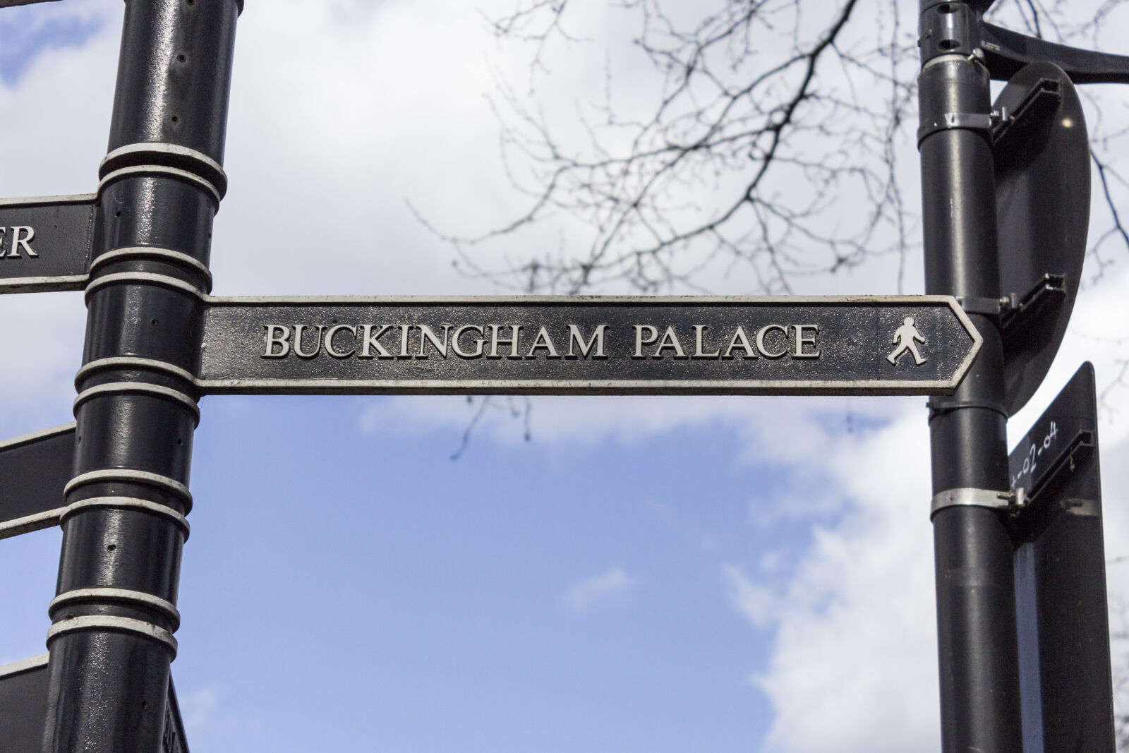 Canon EOS 600D (Rebel EOS T3i / EOS Kiss X5) sample photo. Buckingham, palace, london, sign photography