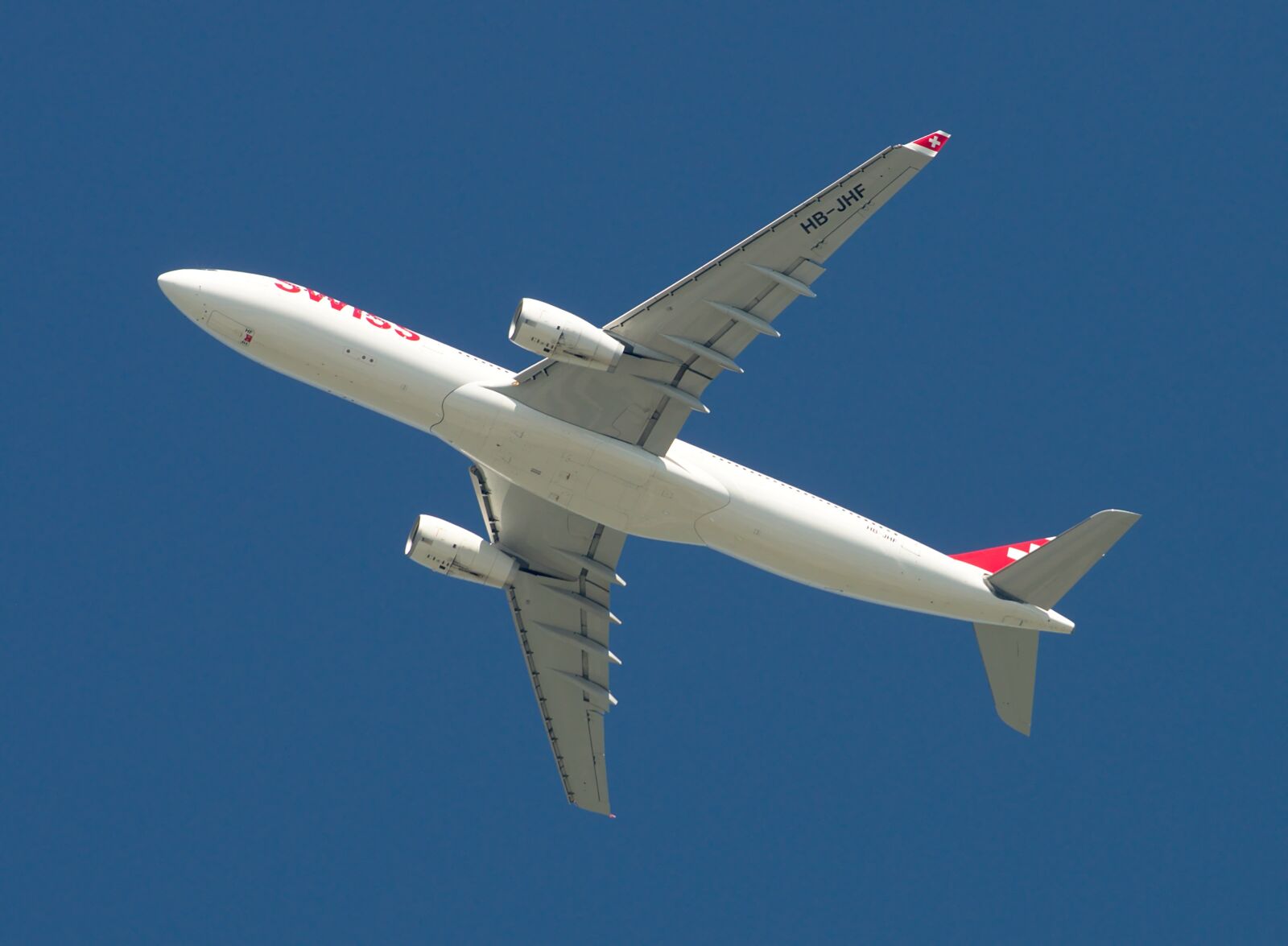 Nikon D300S sample photo. Airbus a330, swiss airlines photography