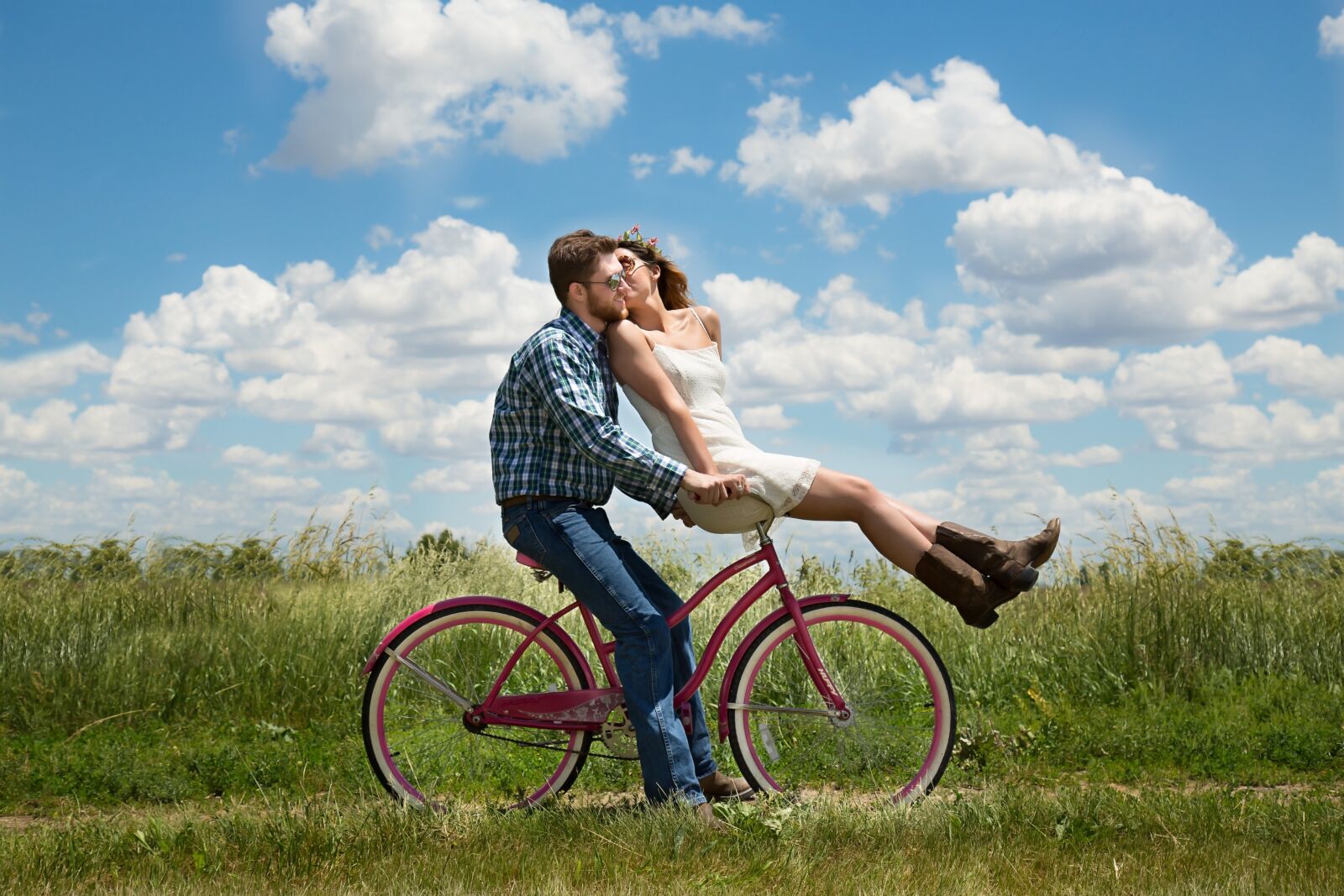 Canon EF 24-105mm F4L IS USM sample photo. Engagement, couple, romance photography