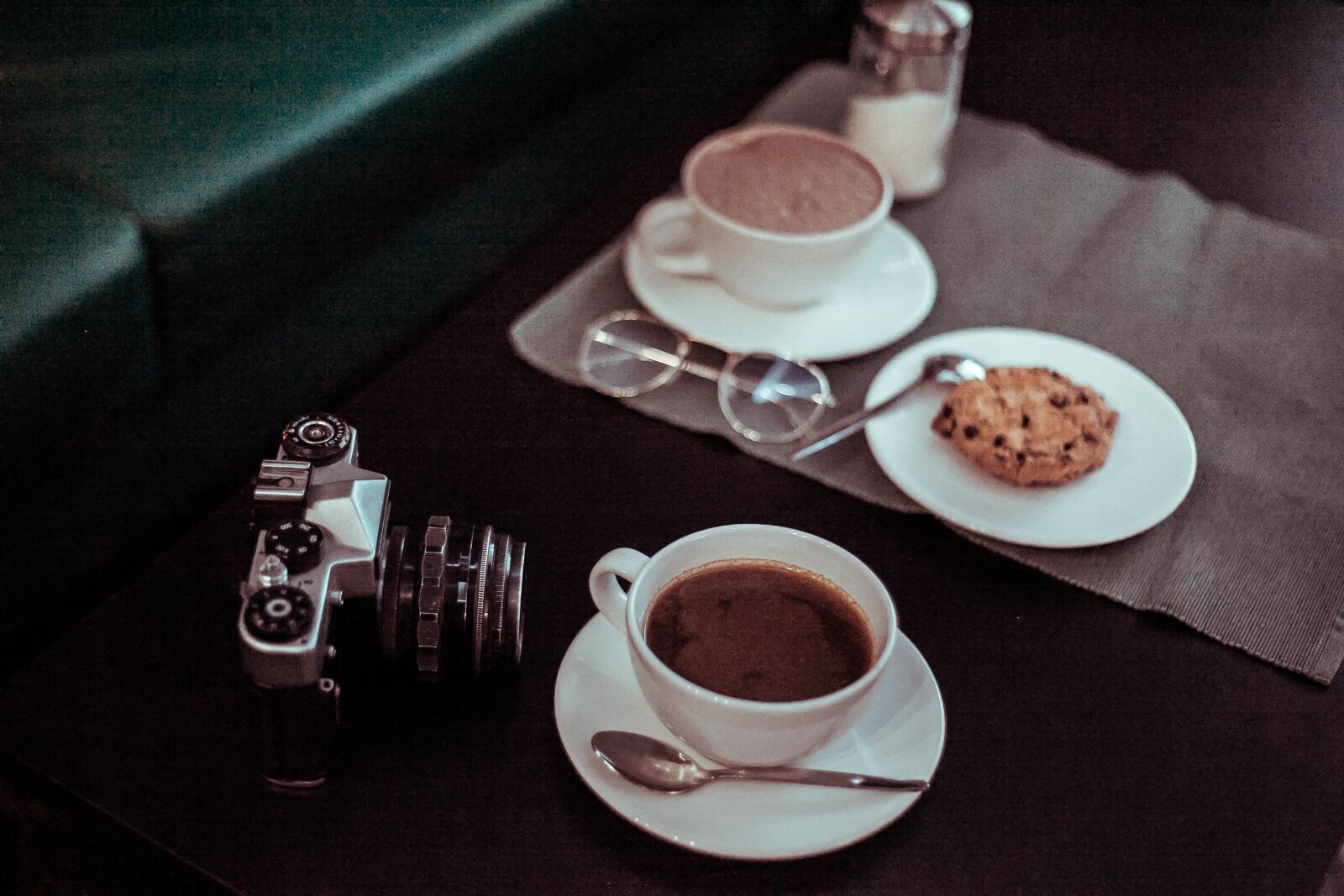 Canon EOS 5D Mark II sample photo. Coffee, time to drink photography