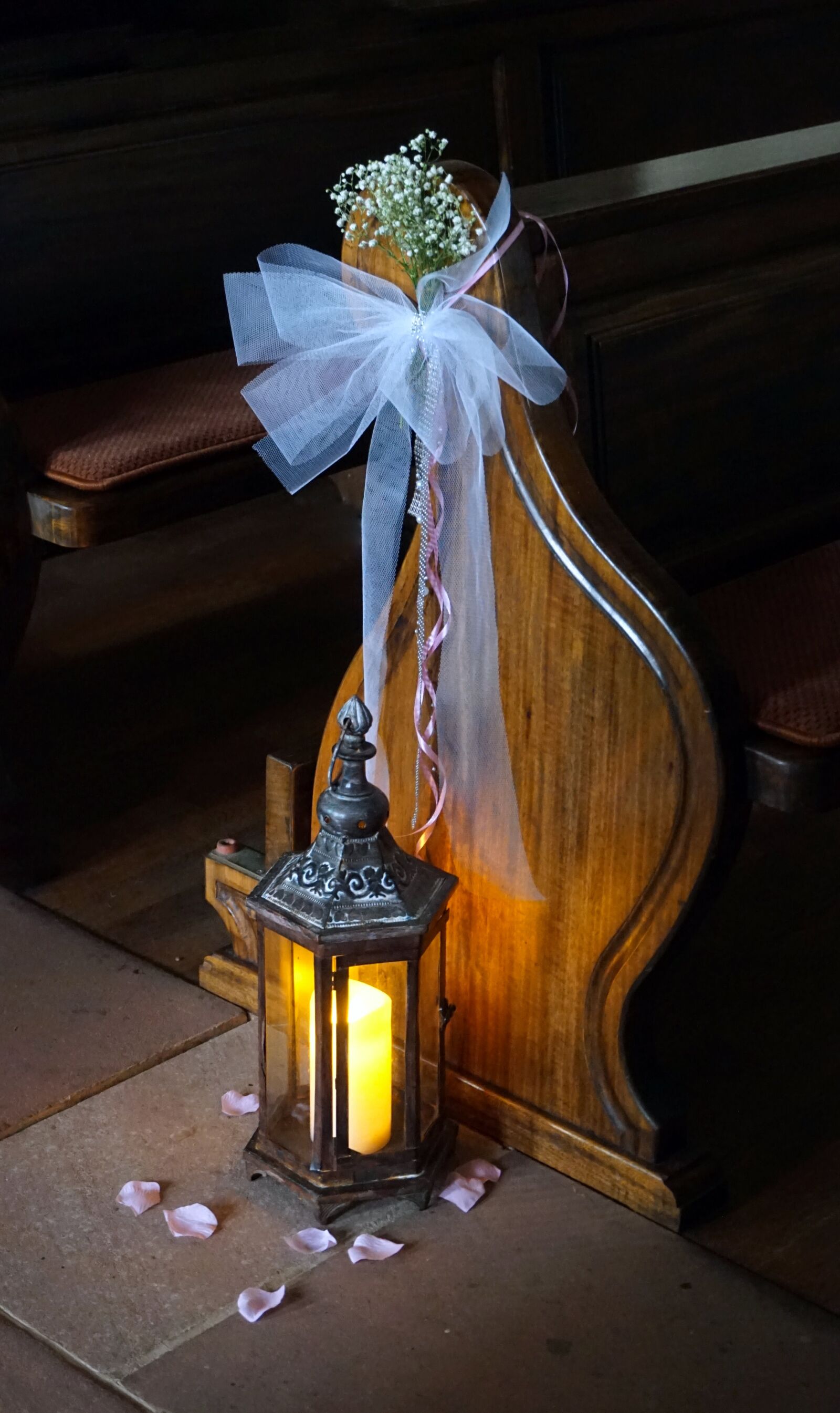 Sony Alpha a5000 (ILCE 5000) sample photo. Church, pew, religion photography