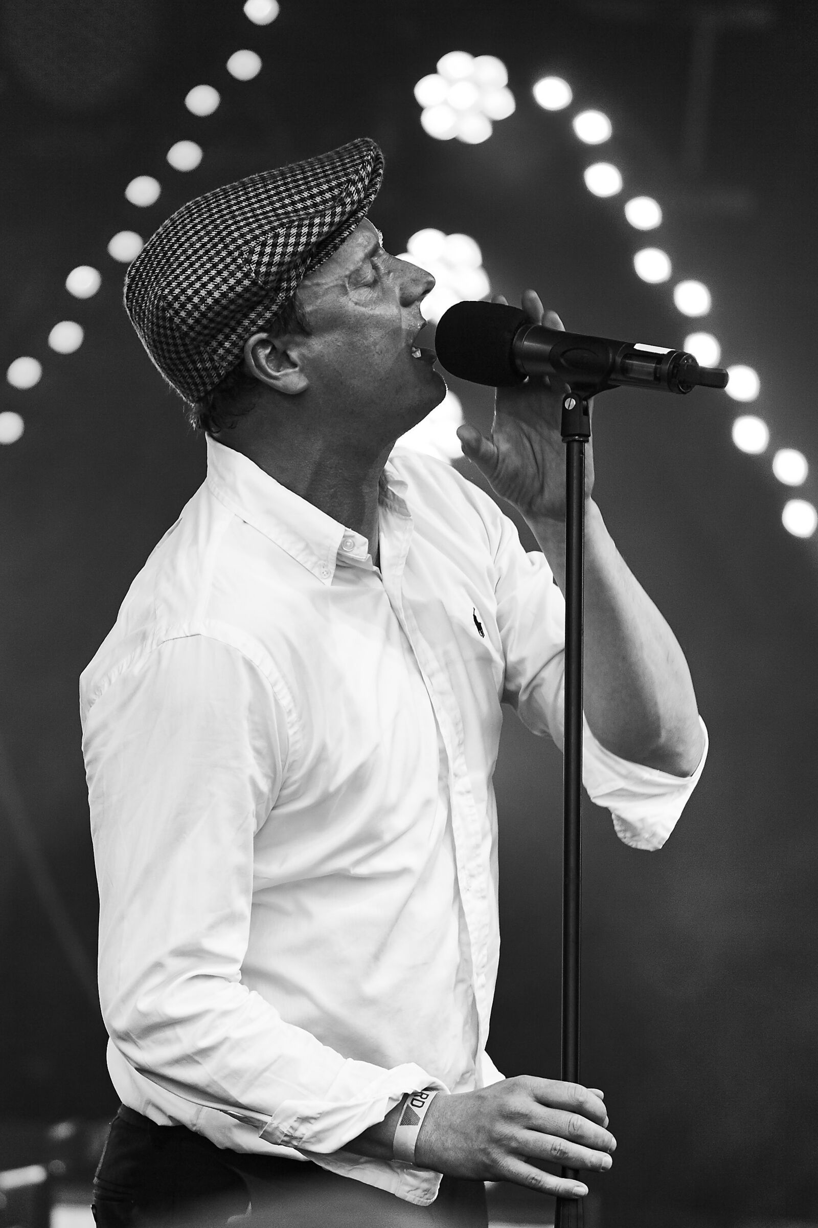 Canon EOS 5D Mark II sample photo. Black white, schwarz weiss photography
