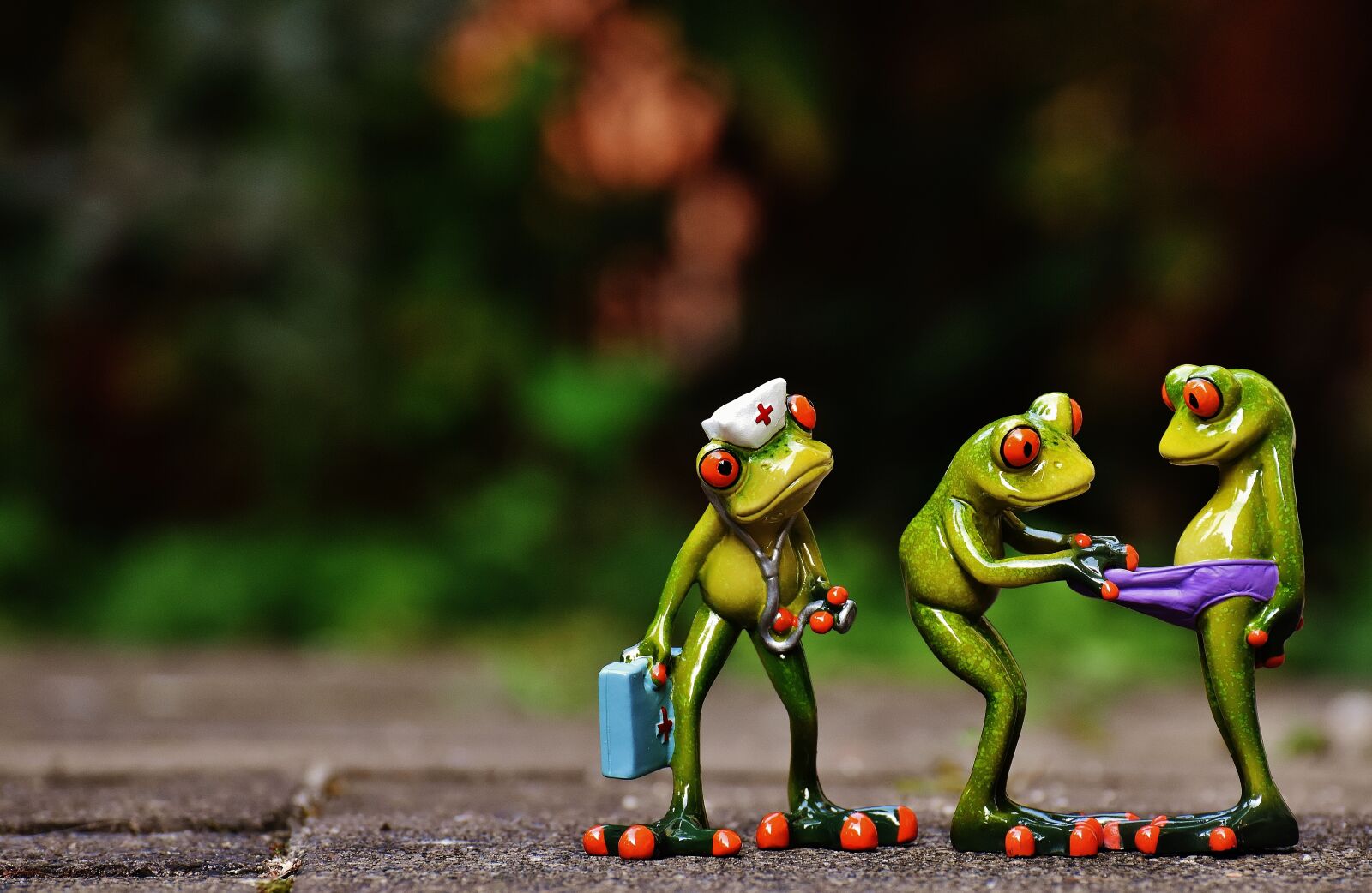 Nikon D7200 sample photo. Frogs, emergency, figures photography