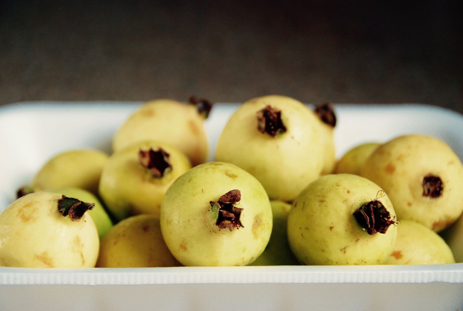 Nikon D80 sample photo. Guava, fruit, many photography