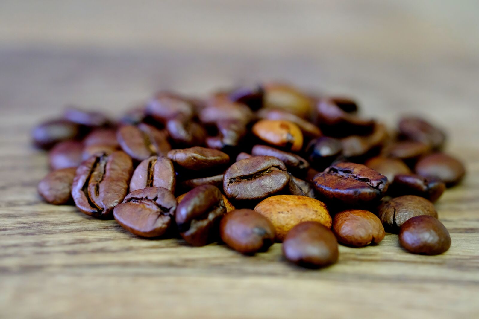 Fujifilm X-T20 sample photo. Coffee beans, coffee, beans photography