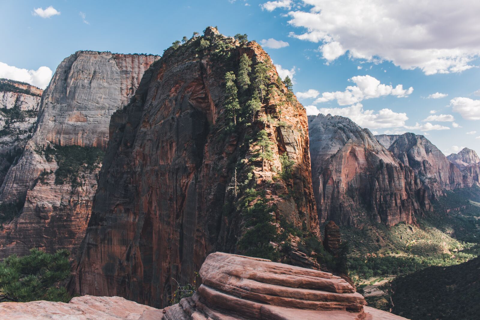 Canon EOS 750D (EOS Rebel T6i / EOS Kiss X8i) sample photo. Canyon, zion national park photography