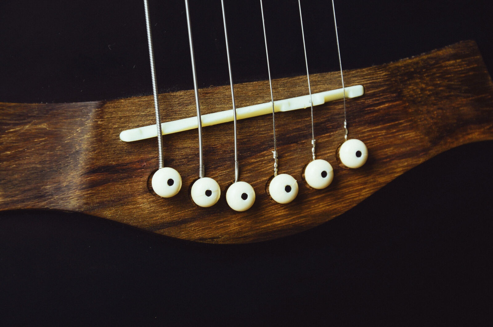 Nikon D3200 sample photo. Guitar, night photography
