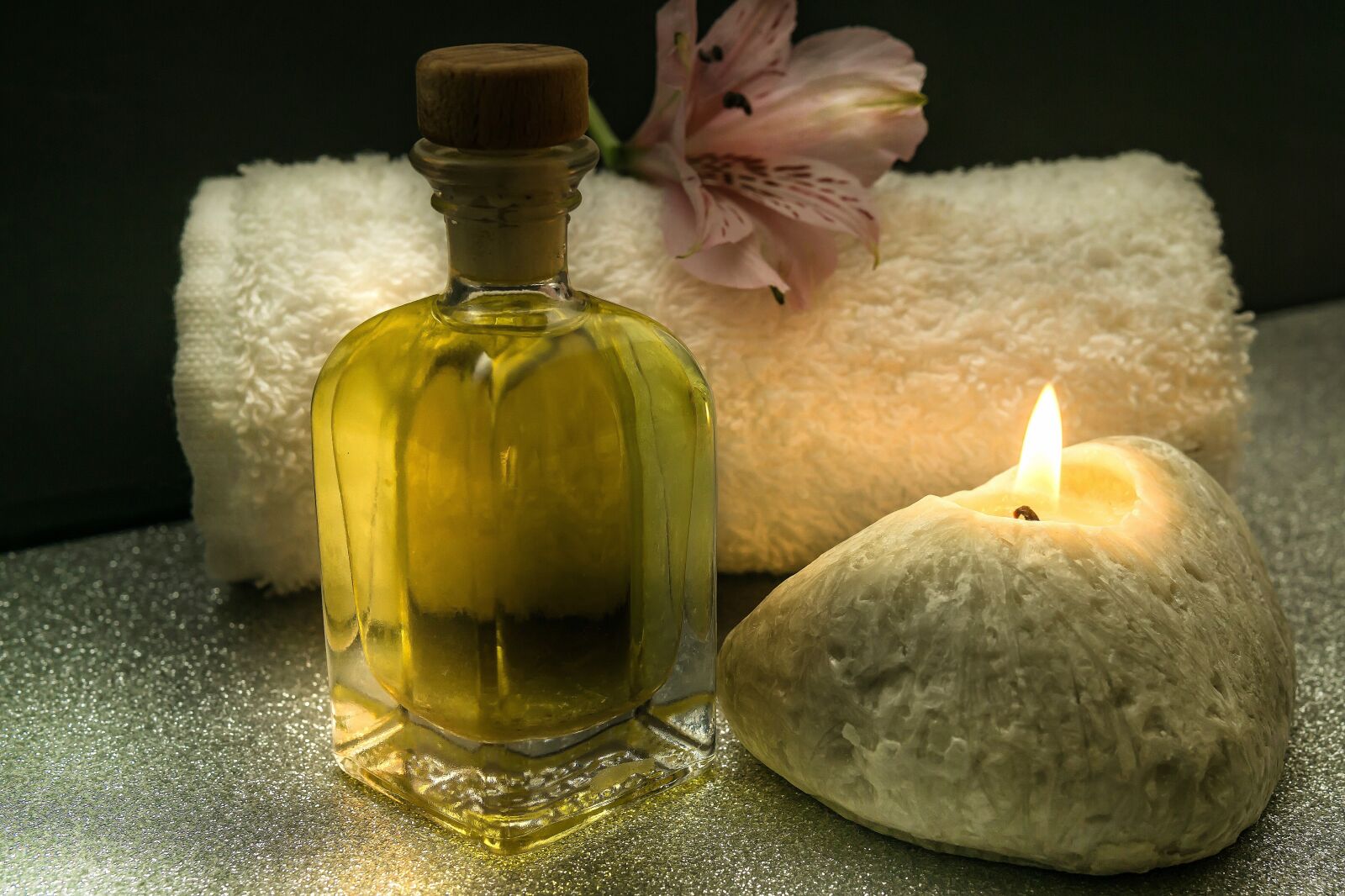 30mm F1.4 DC DN | Contemporary 016 sample photo. Wellness, carafe, towels photography