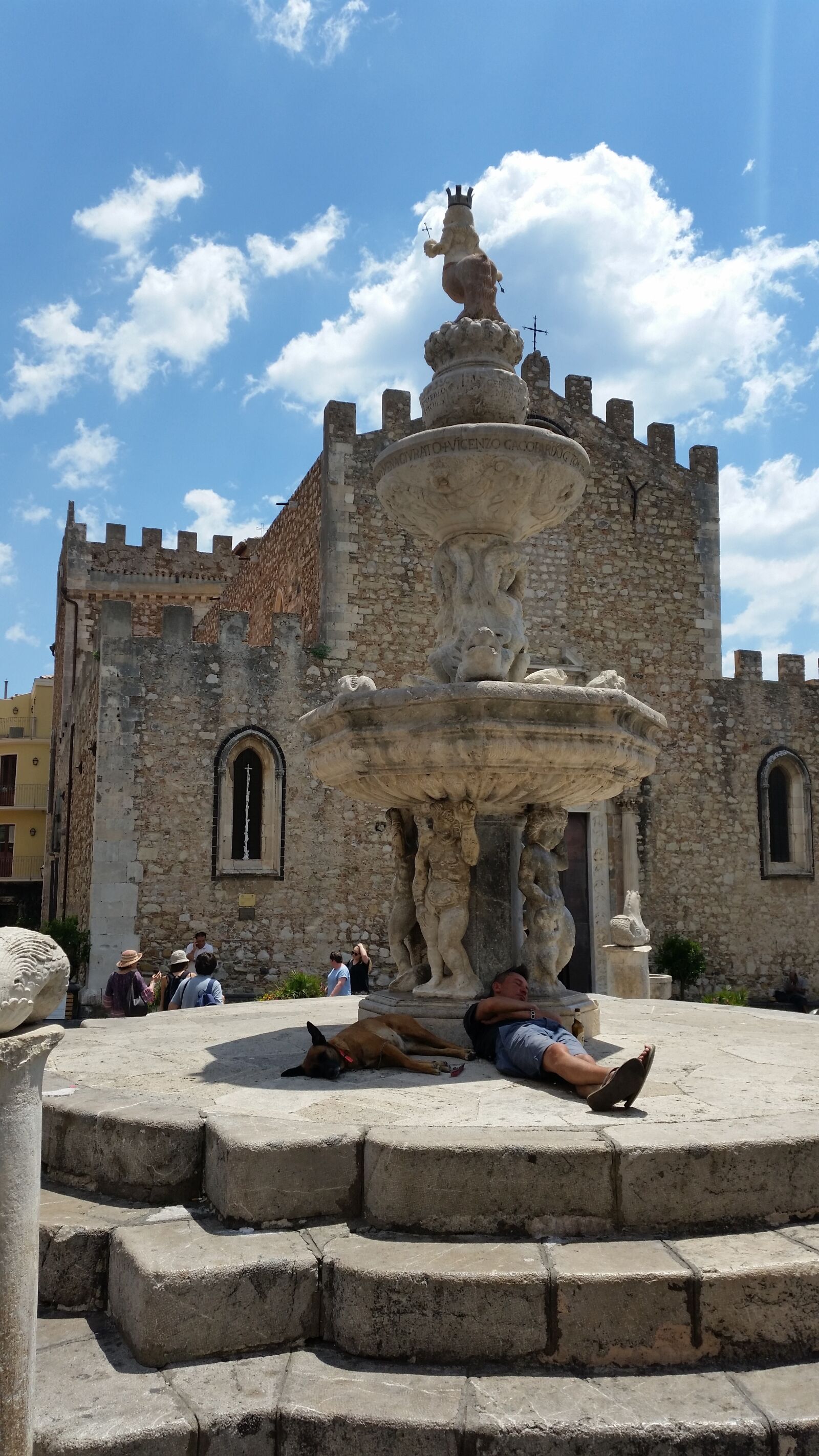 Samsung Galaxy S5 sample photo. Taormina, siesta, sicilia photography