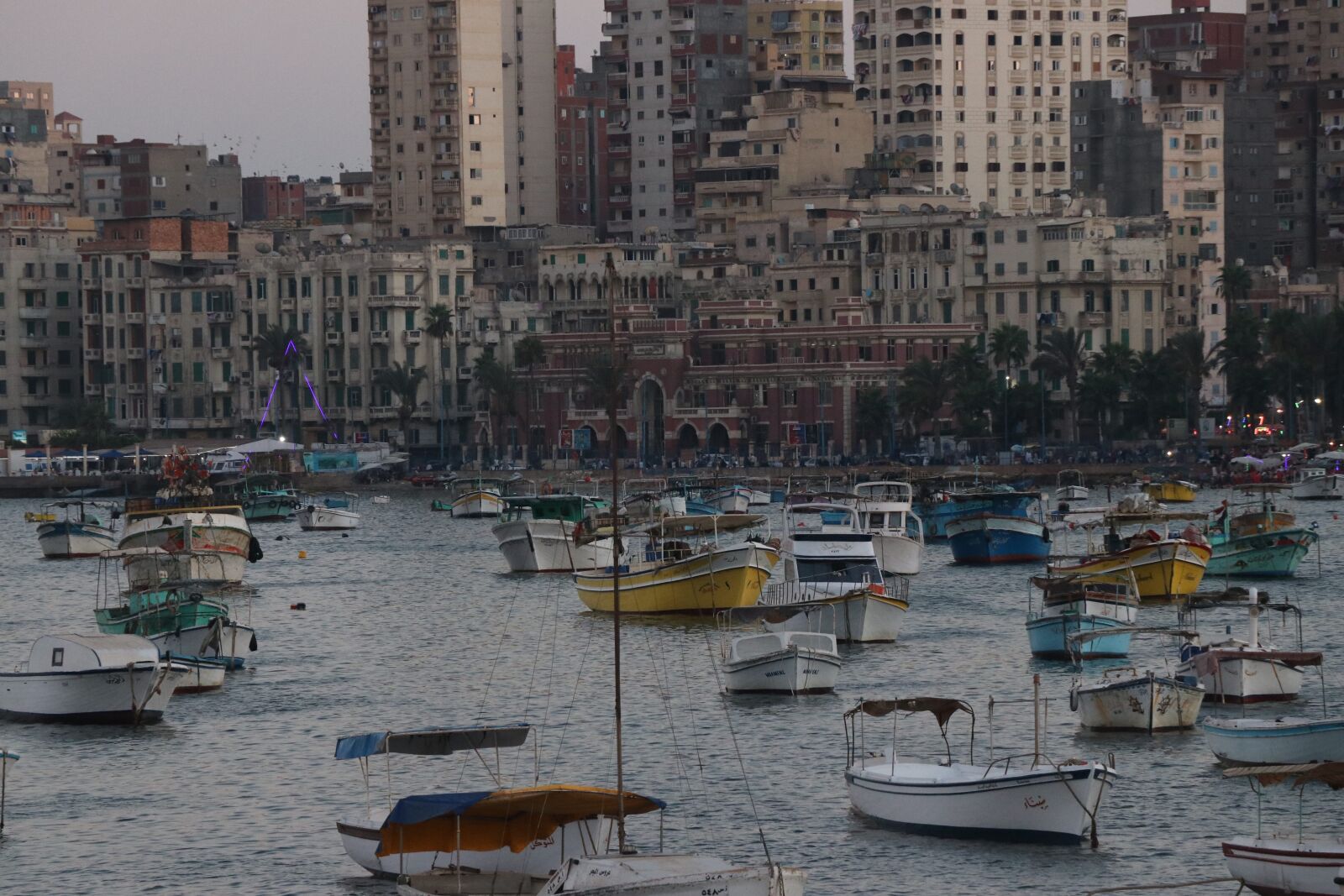 Canon EF-S 18-135mm F3.5-5.6 IS USM sample photo. Alexandria, egypt, boats photography