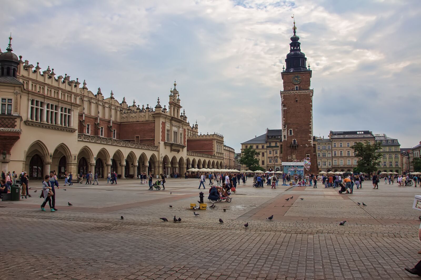 Canon EOS 600D (Rebel EOS T3i / EOS Kiss X5) sample photo. Explore the city, wawel photography
