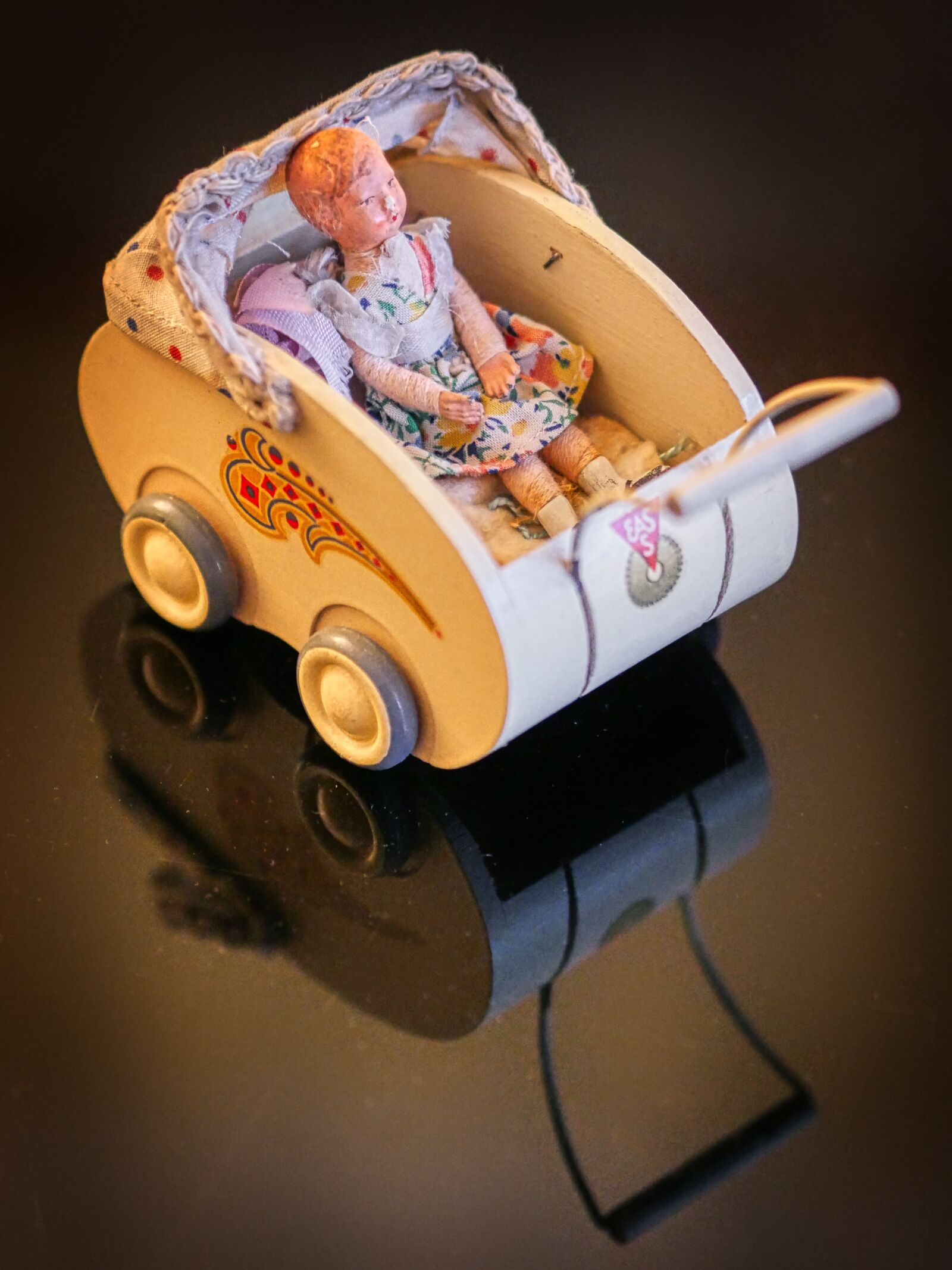 Panasonic Lumix DMC-GX8 sample photo. Doll prams, doll, vintage photography