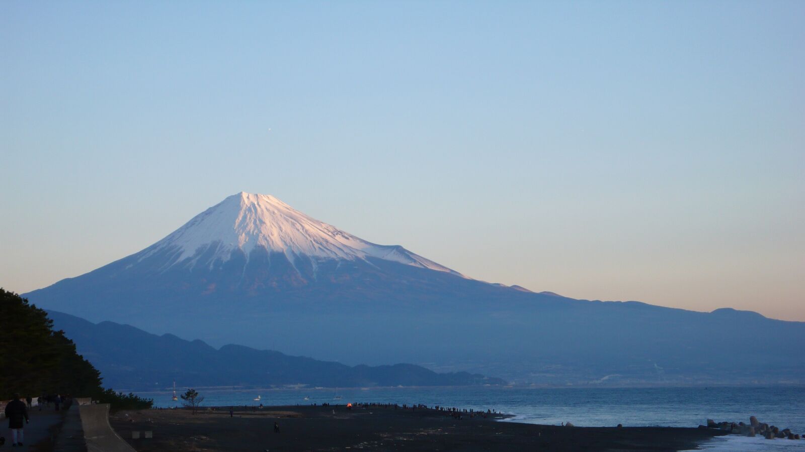 Panasonic DMC-LX2 sample photo. Mountain, mt fuji, japan photography