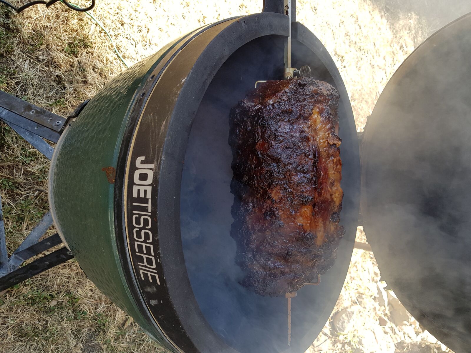 Samsung Galaxy S8 sample photo. Grilled beef, spit, meat photography