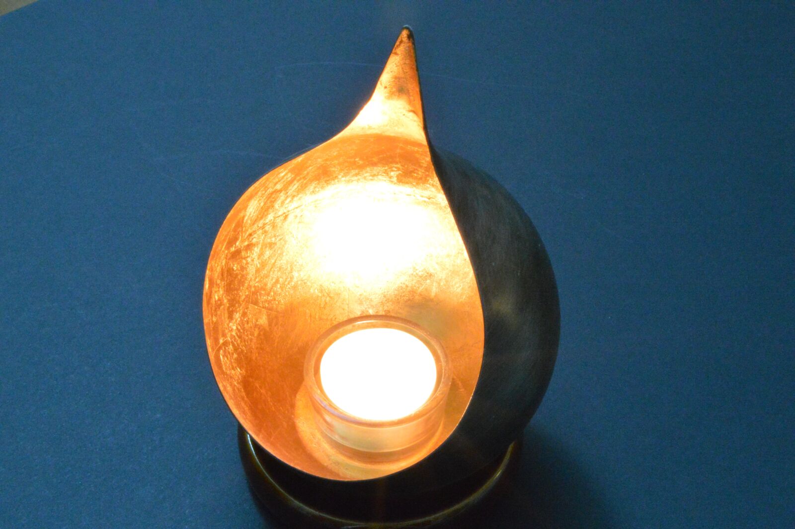 Nikon D3200 sample photo. Candle, light, golden photography