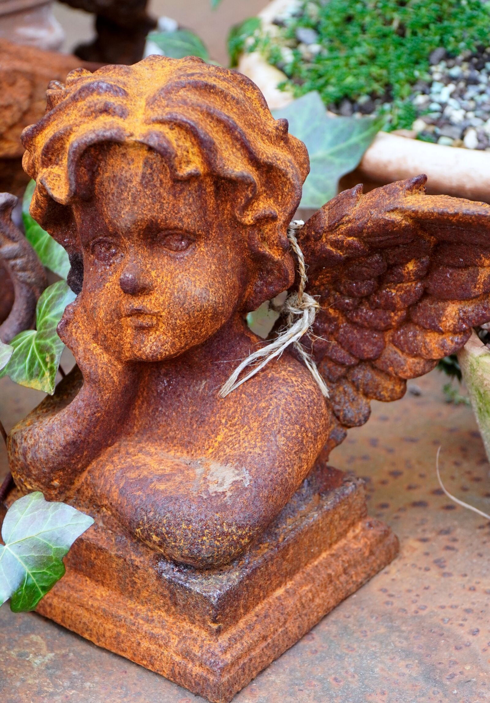 Sony E PZ 18-105mm F4 G OSS sample photo. Angel, statue, figure photography