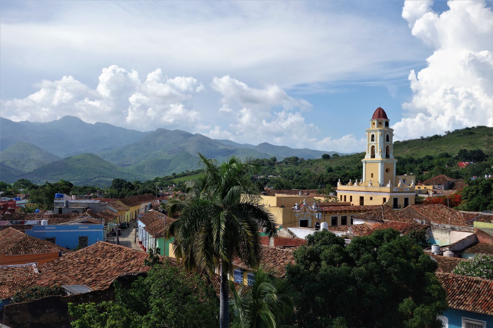 Sony Cyber-shot DSC-RX100 II sample photo. Trinidad, cuba, carribean photography